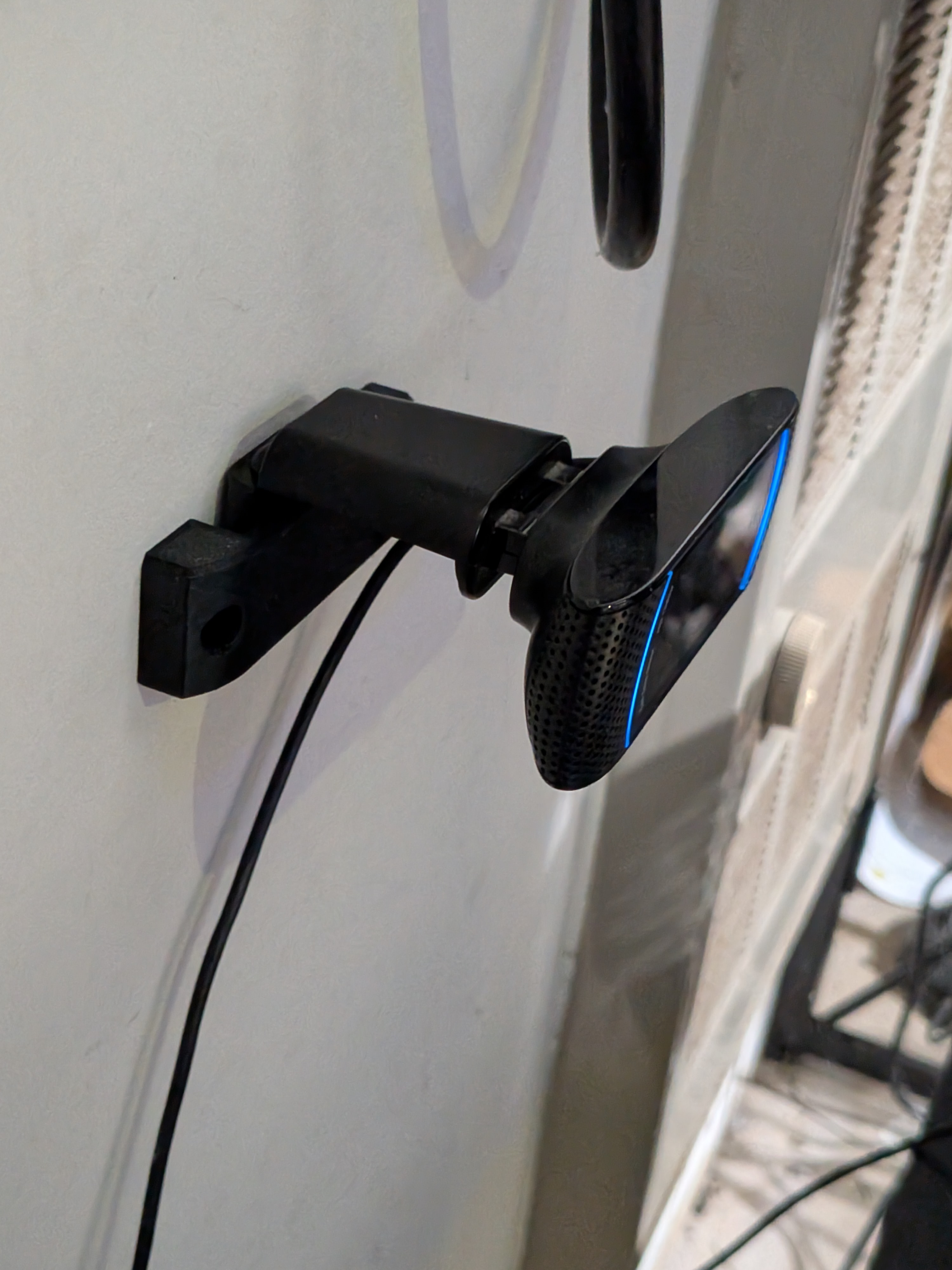 Wall mount for Webcam