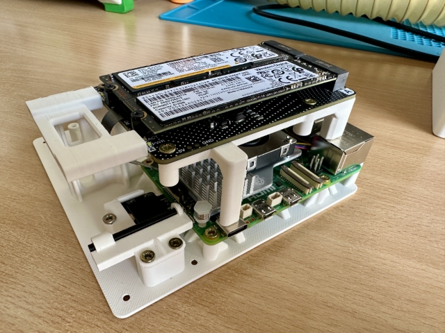 Raspberry Pi 5 NVMe NAS por marigu | Descargar modelo STL gratuito ...