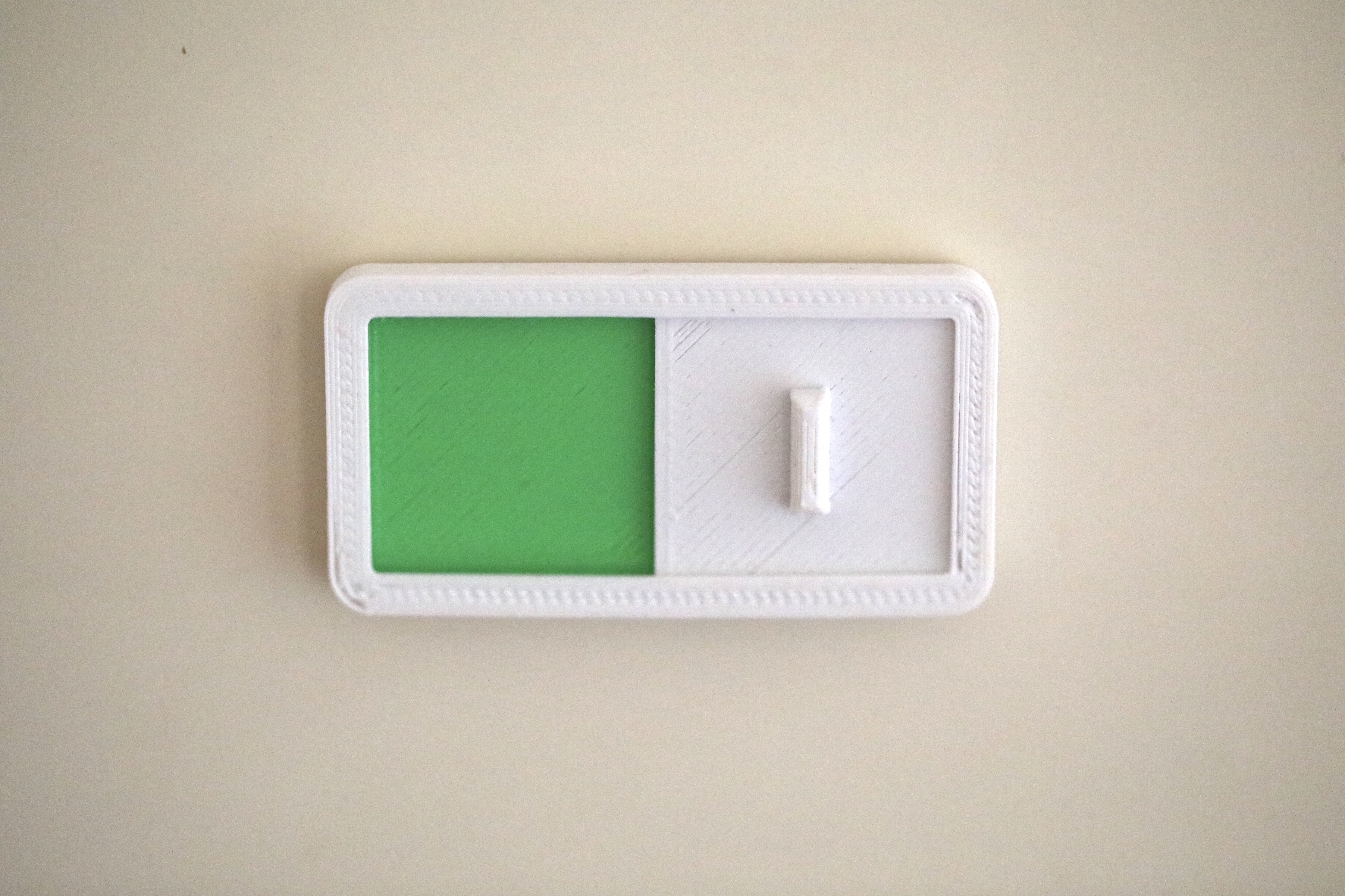 Red/green sign