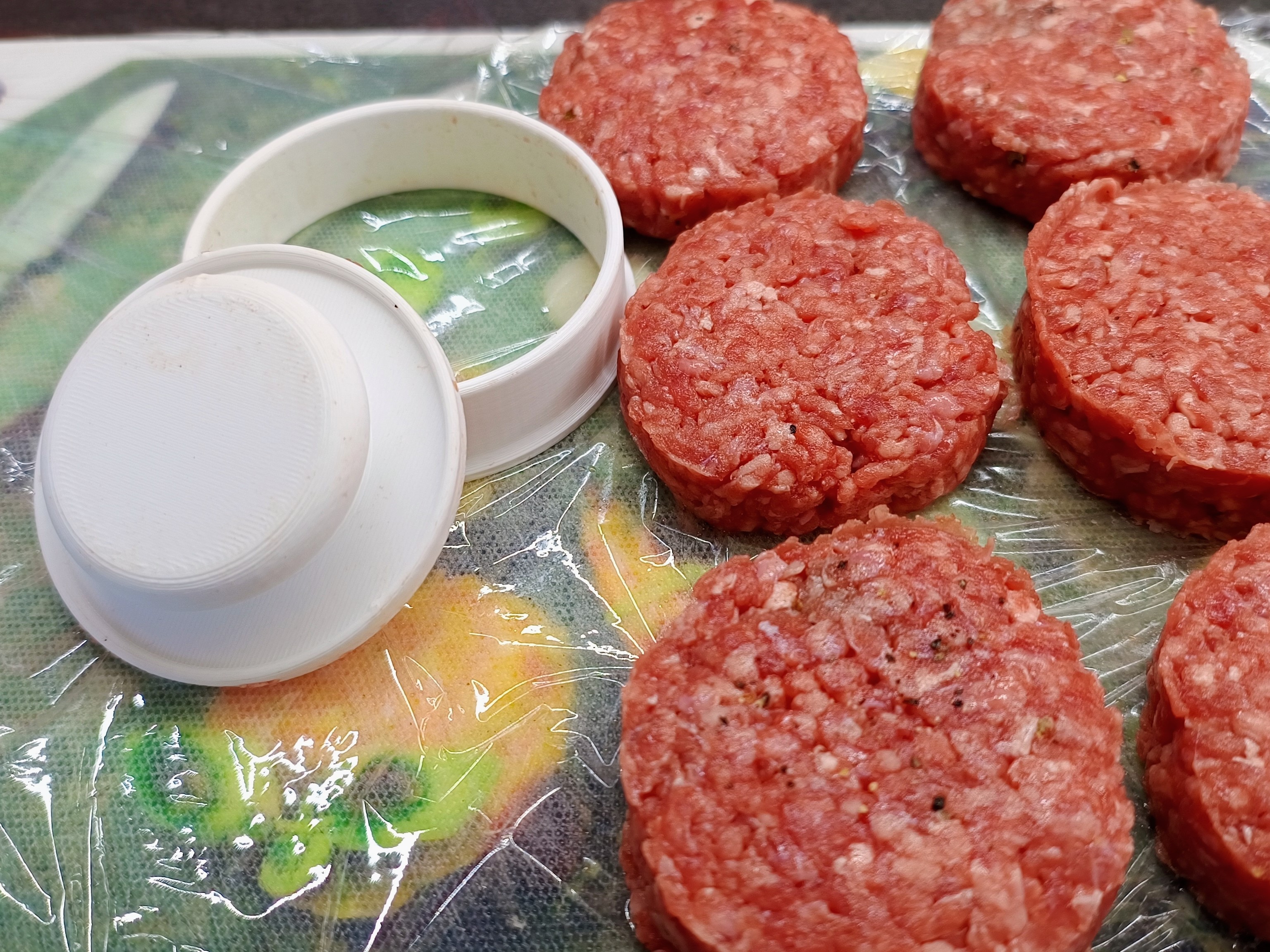 Hamburger press — thumbnail 2