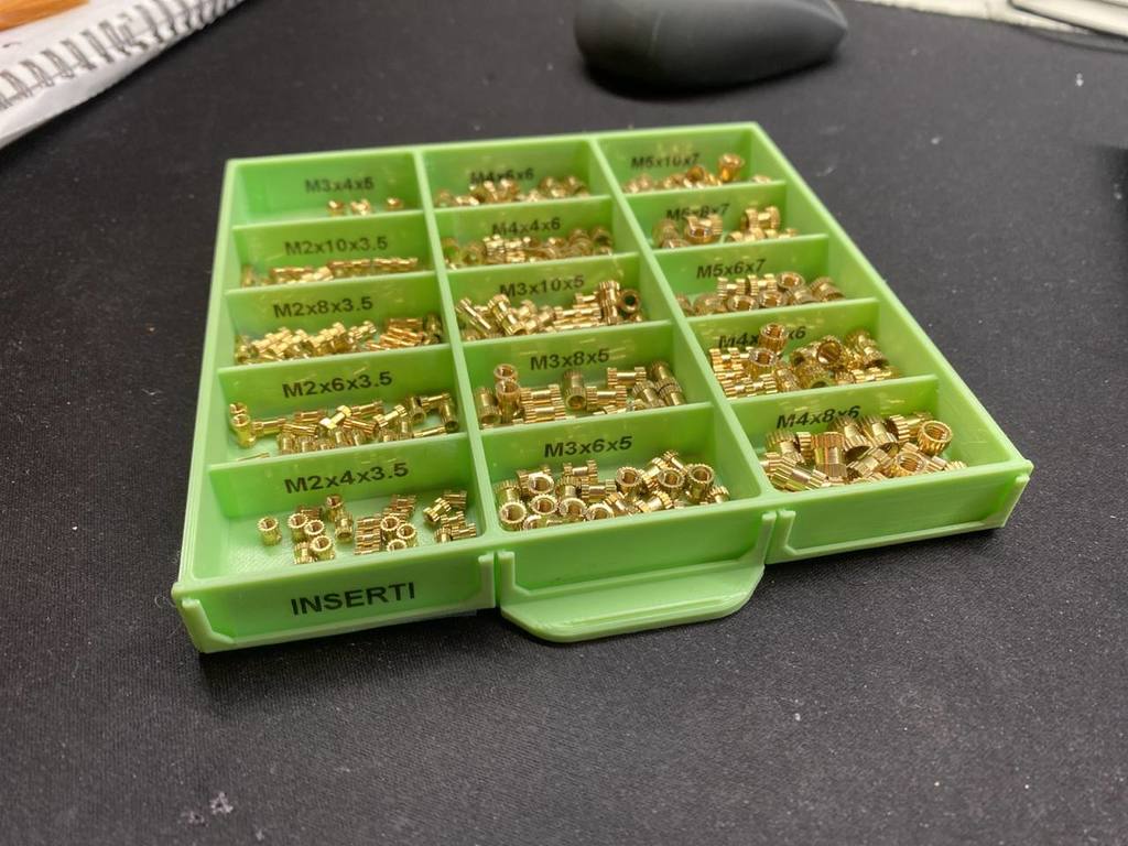 Drawer 2x2x1 - 15 compartments 3D model thumbnail