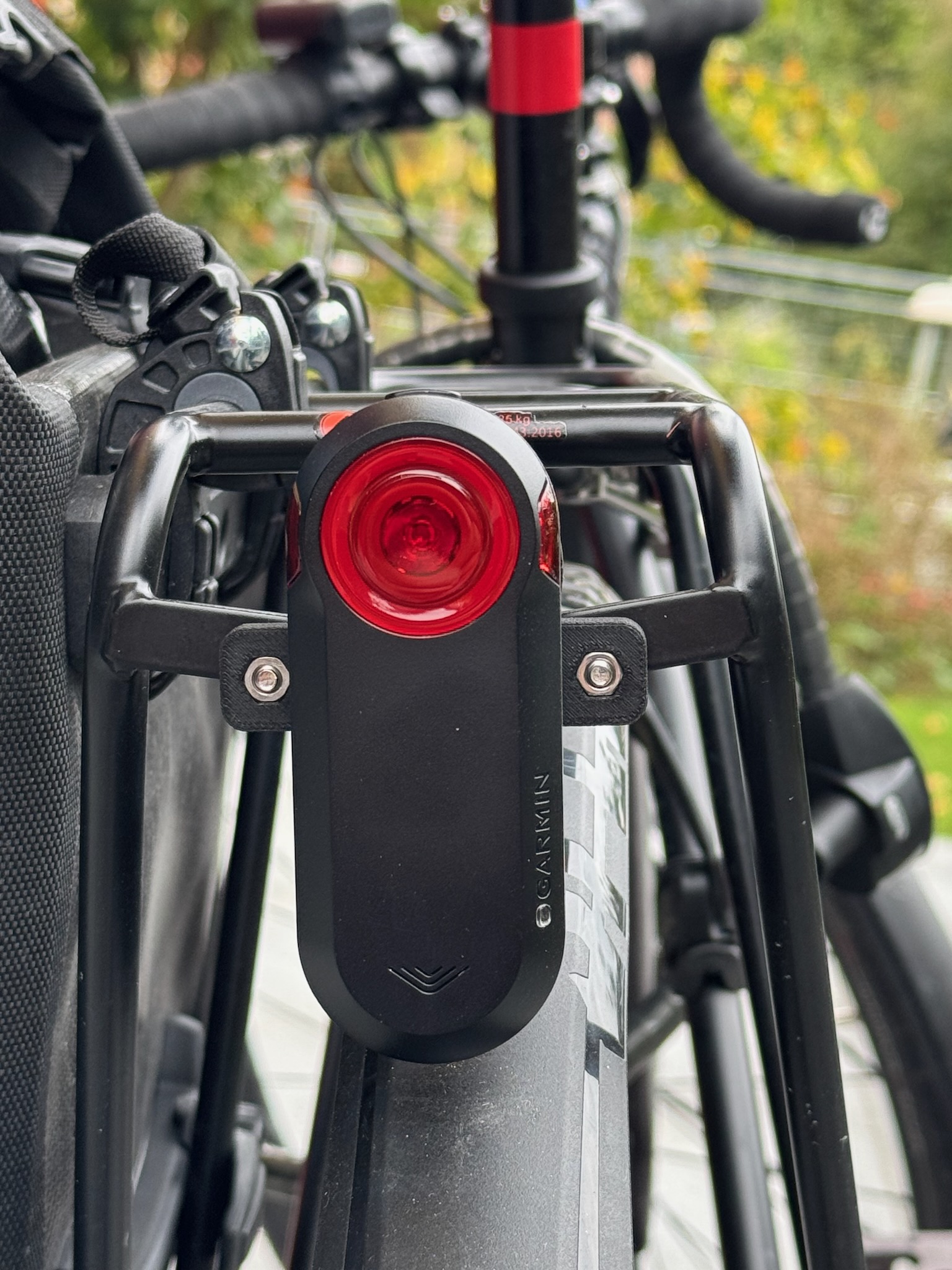 Garmin Varia Quarter Turn Rack Mount *Remix* with more clearance