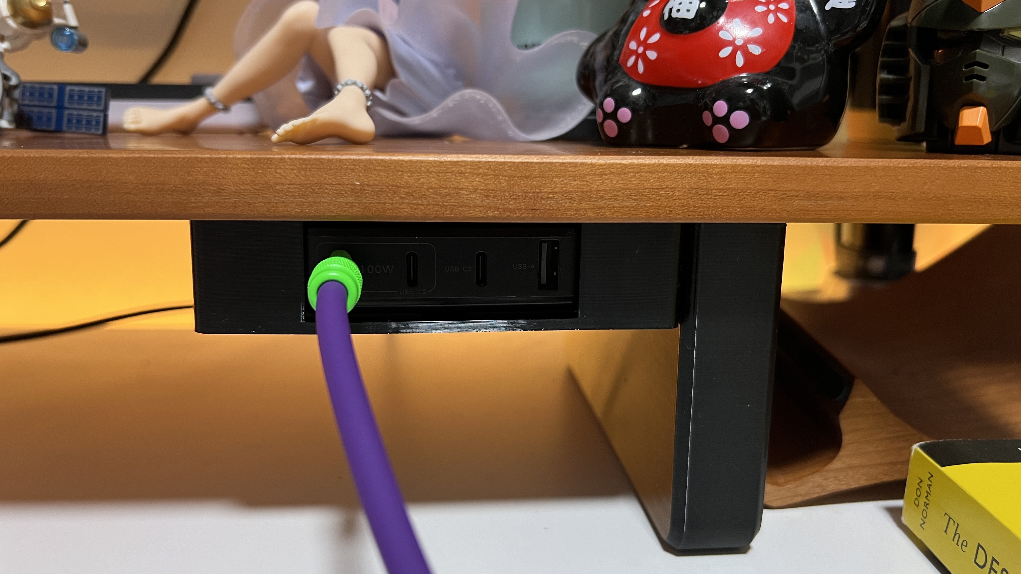 UGREEN 100W GaN Charger Under Desk Mount