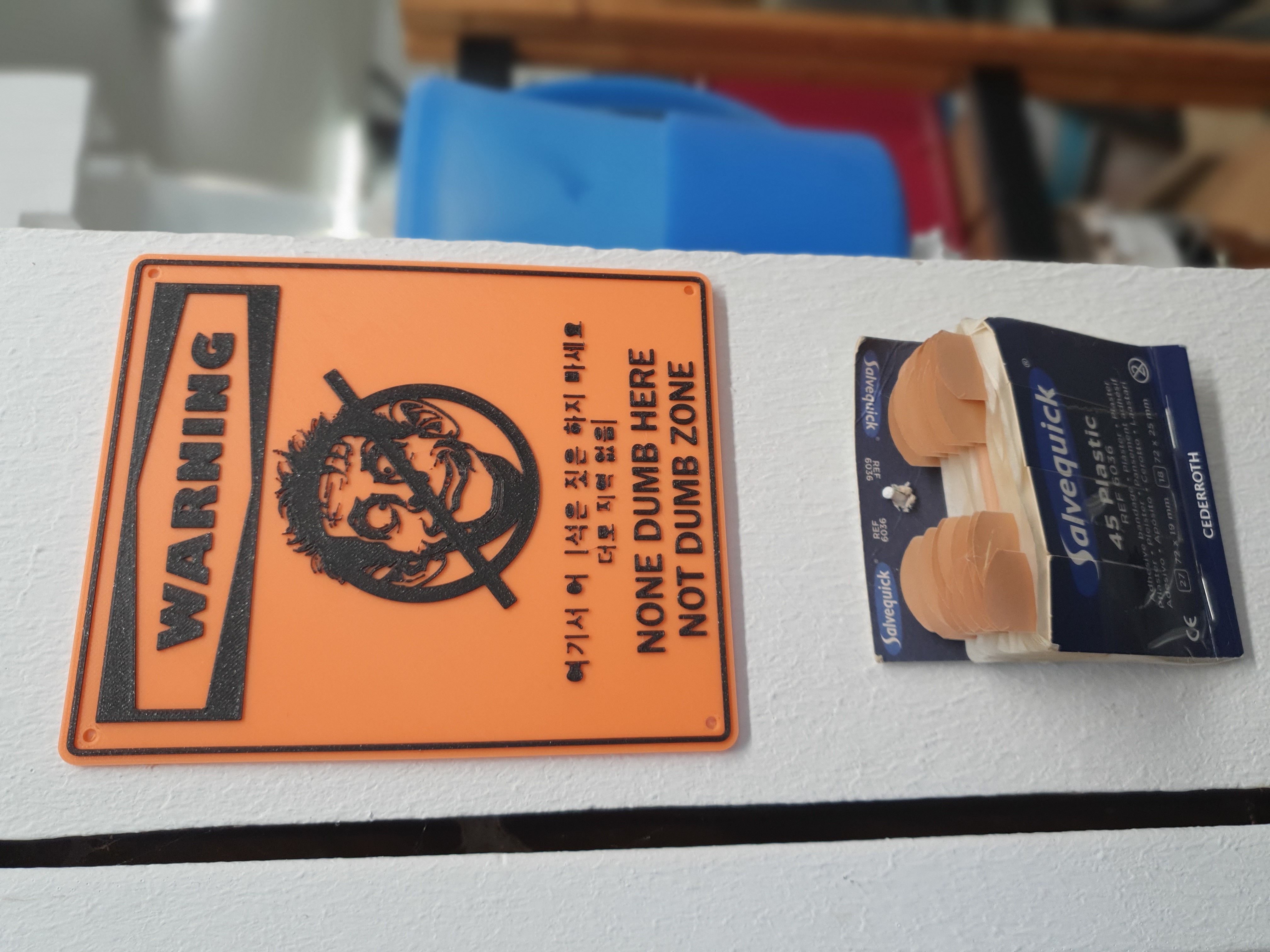 Comical Warning Sign None Dumb Here — miniatura 2