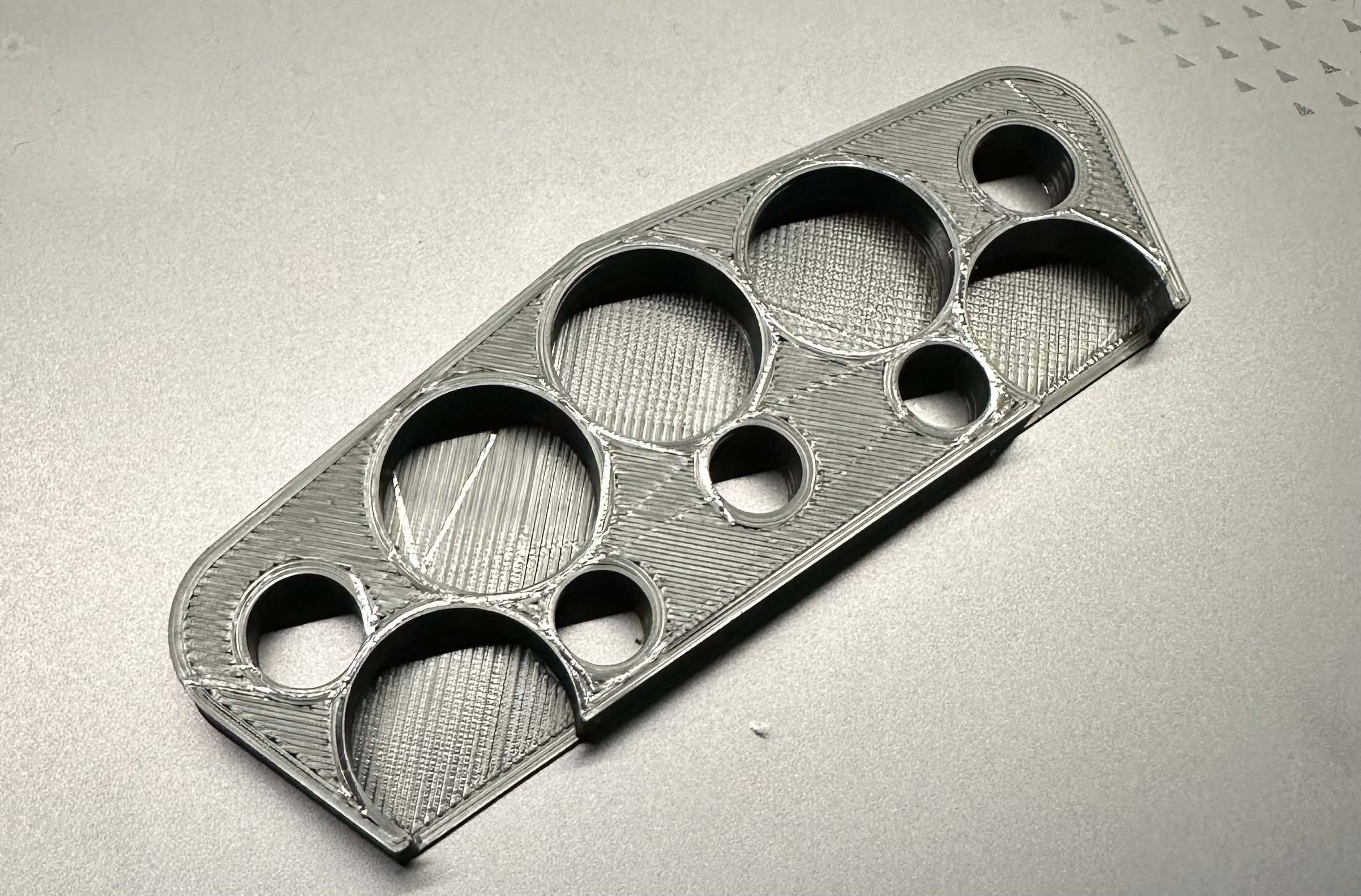 Awesomatix Bumper weight holder by Jesse Mayer Download free STL