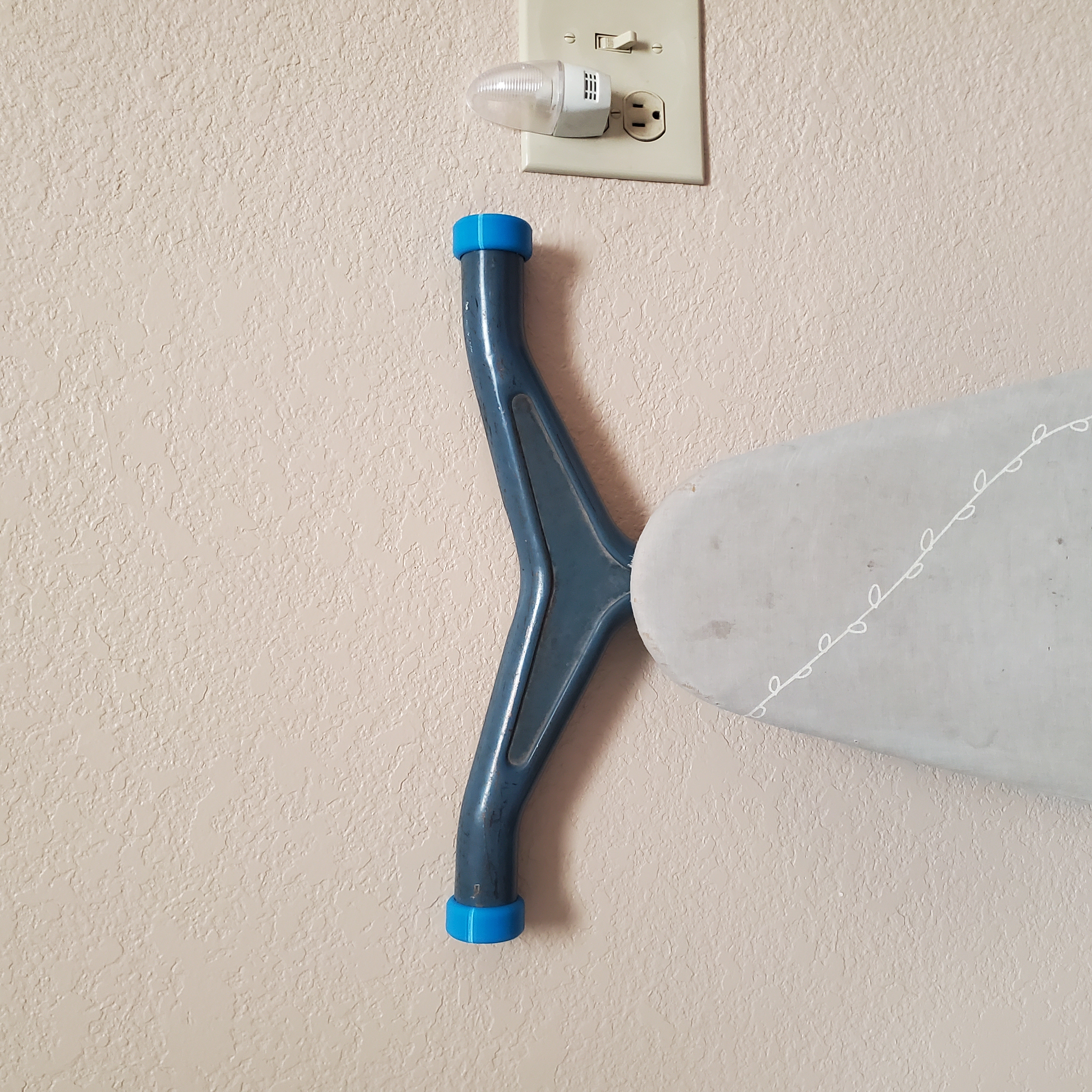Ironing board feet — thumbnail 2