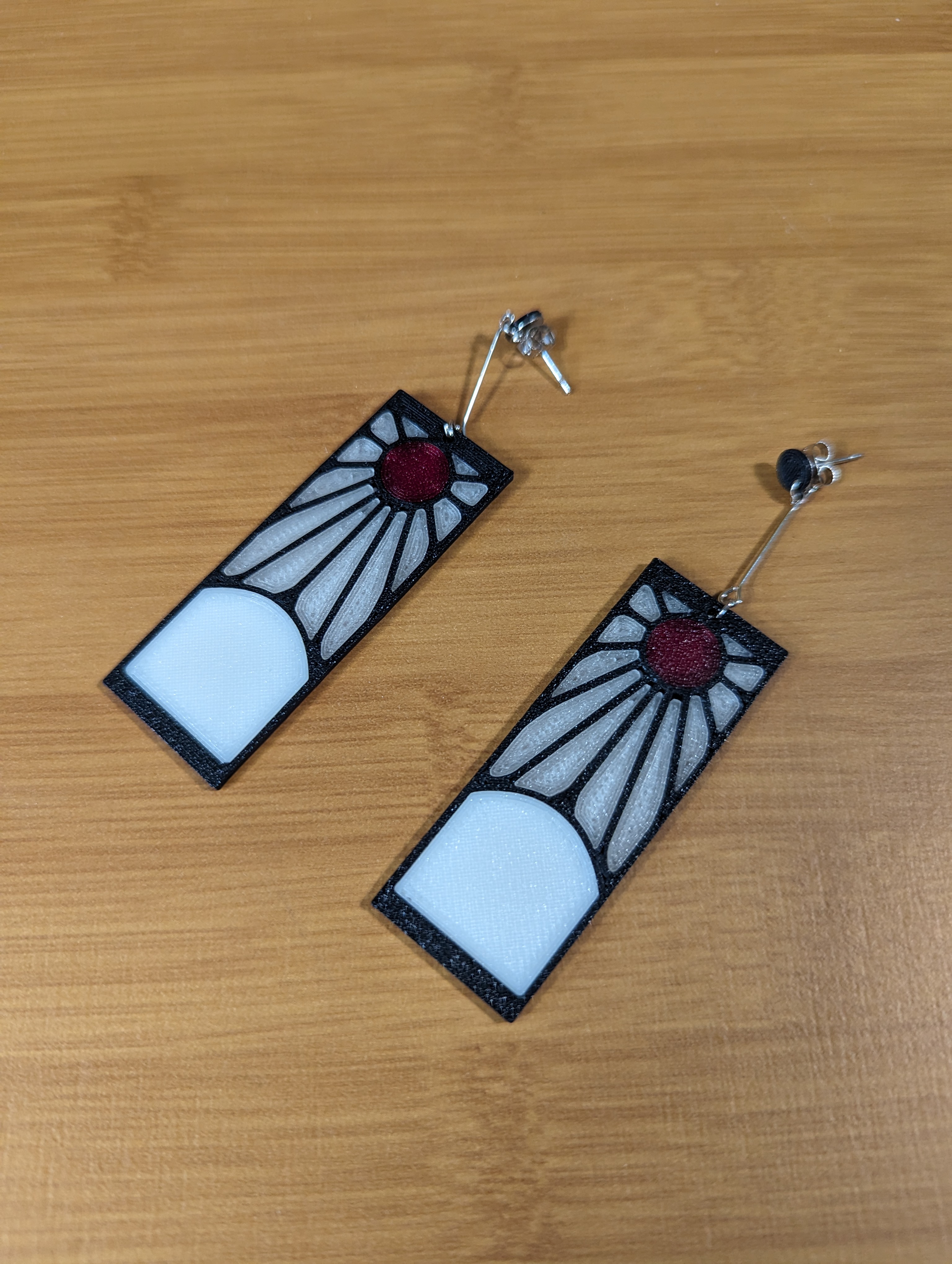 Demon Slayer Tanjiro inlaid earrings