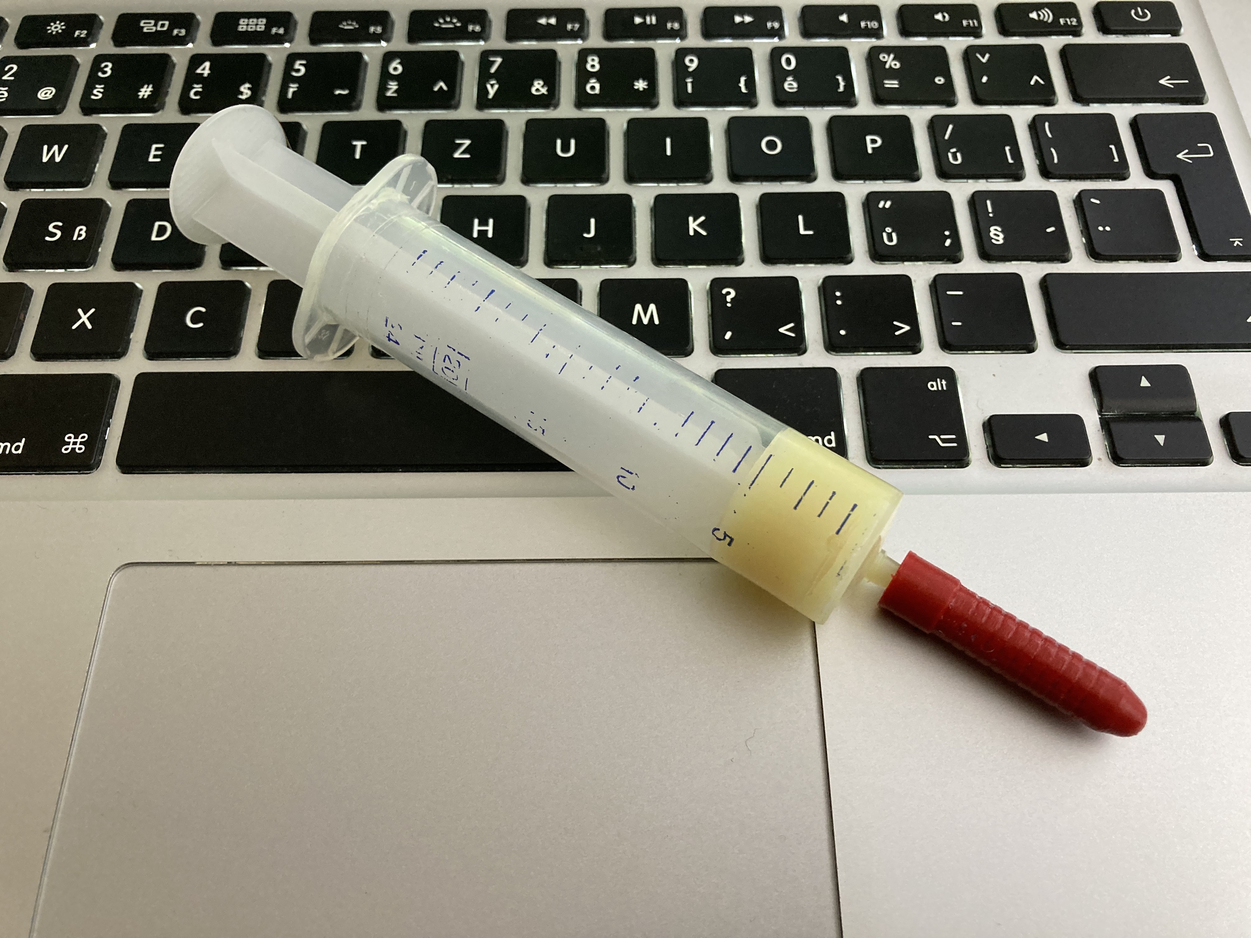 LM8UU Aplicator for syringe