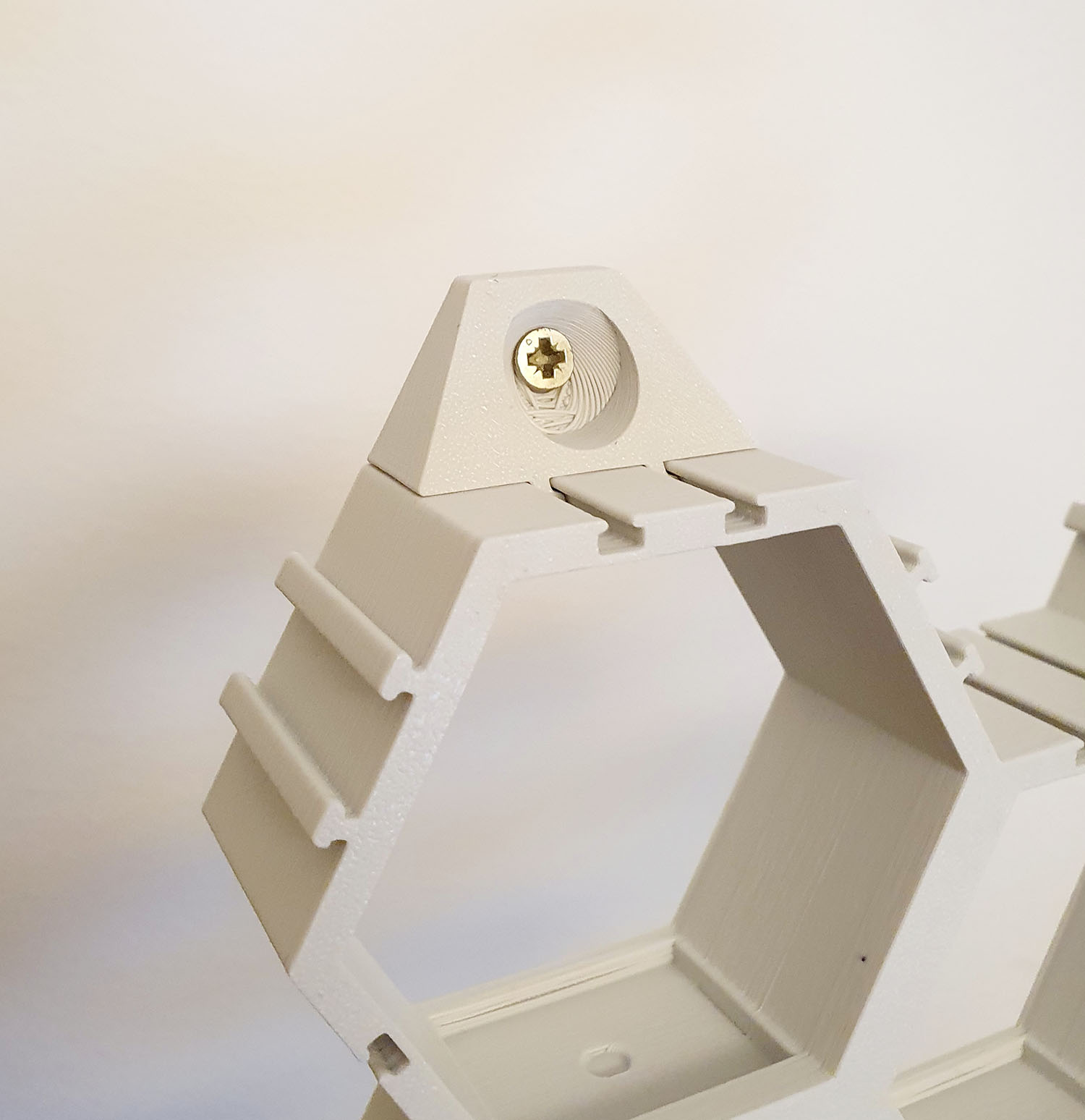 Wall Mount for Minifig Hexagons