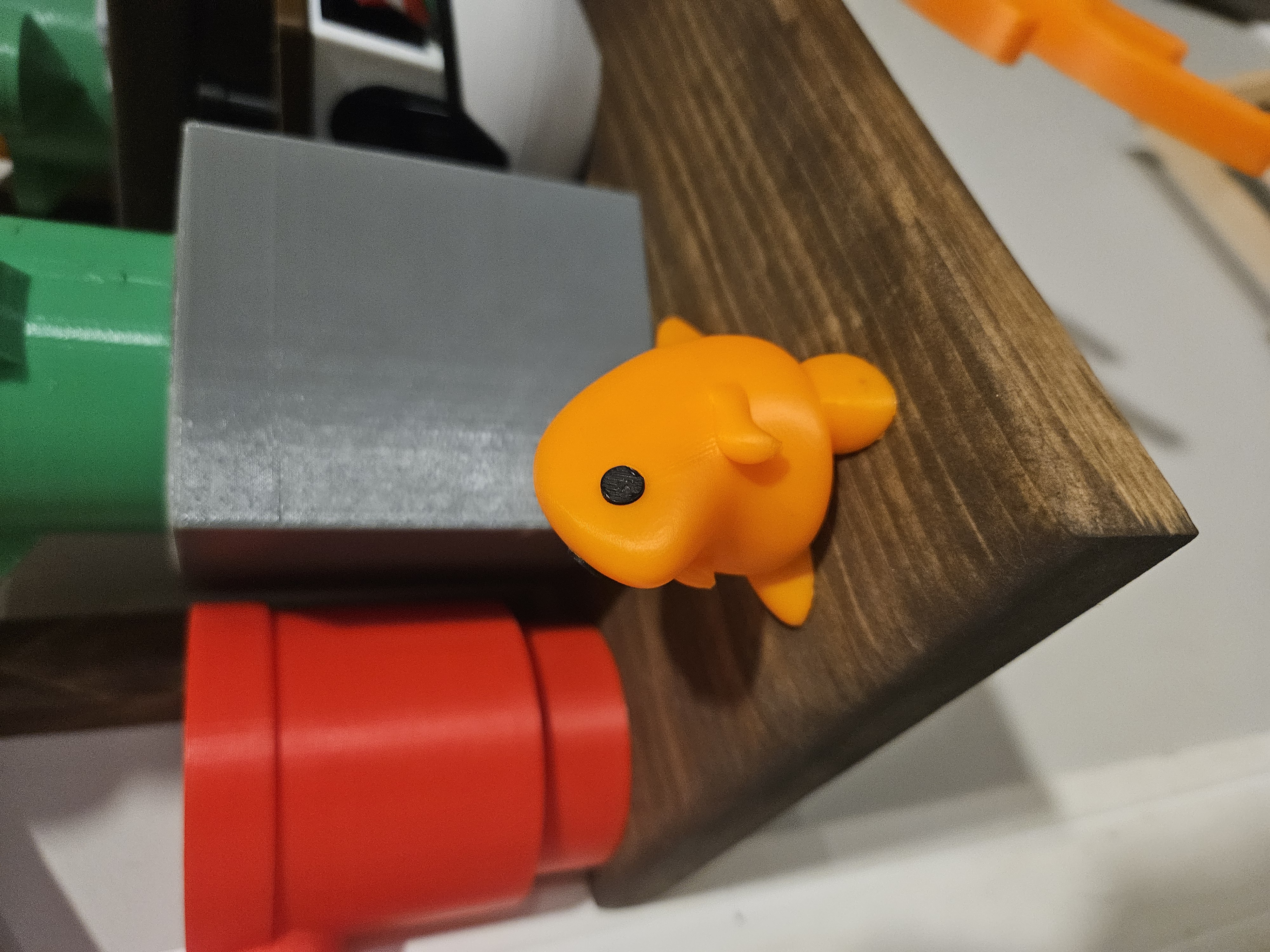 A little Dino critter