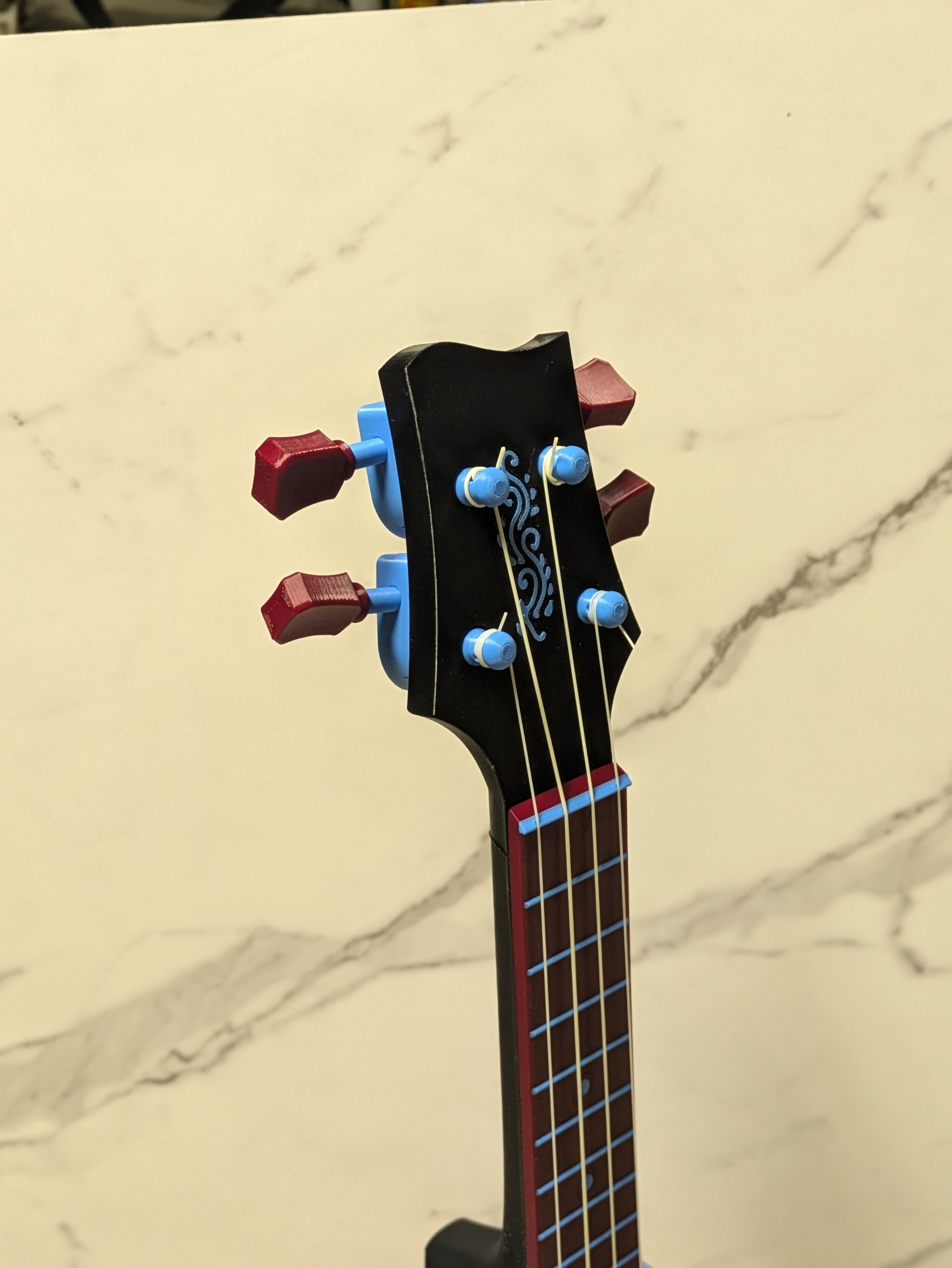 Ukulele tuner - Model 3