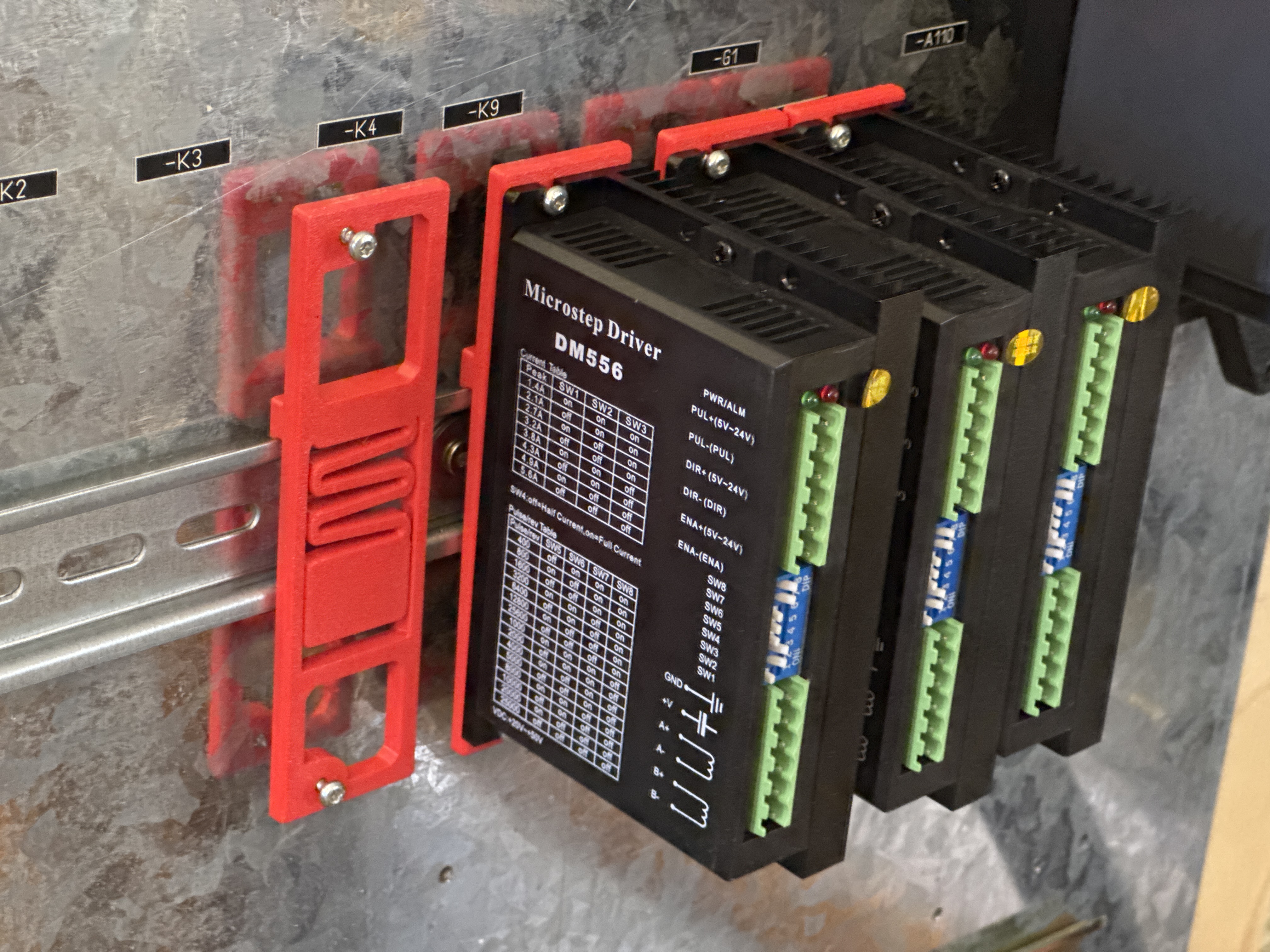 Din Rail DM556 Holder