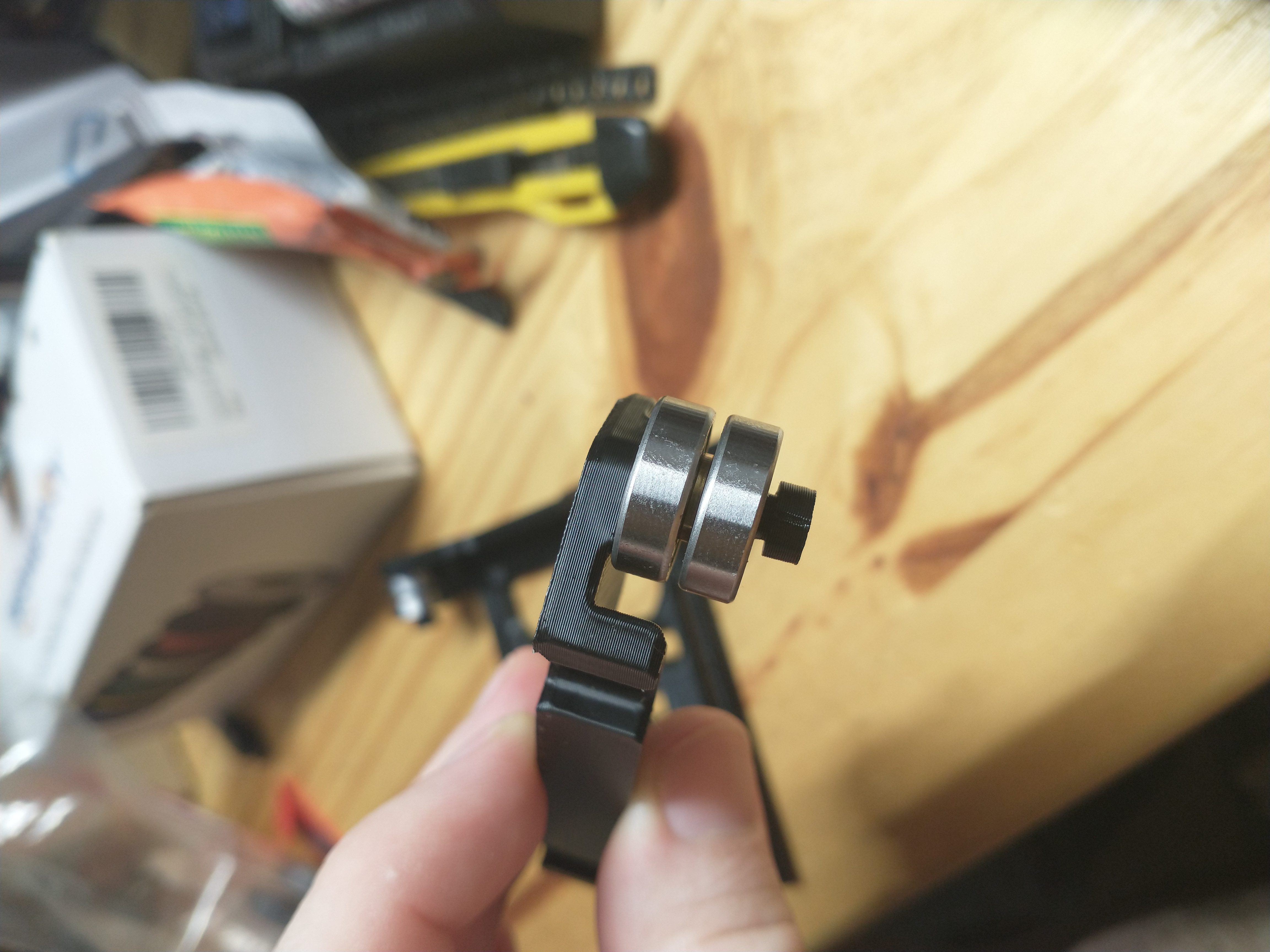 Tush using V-Wheel bearings — thumbnail 2