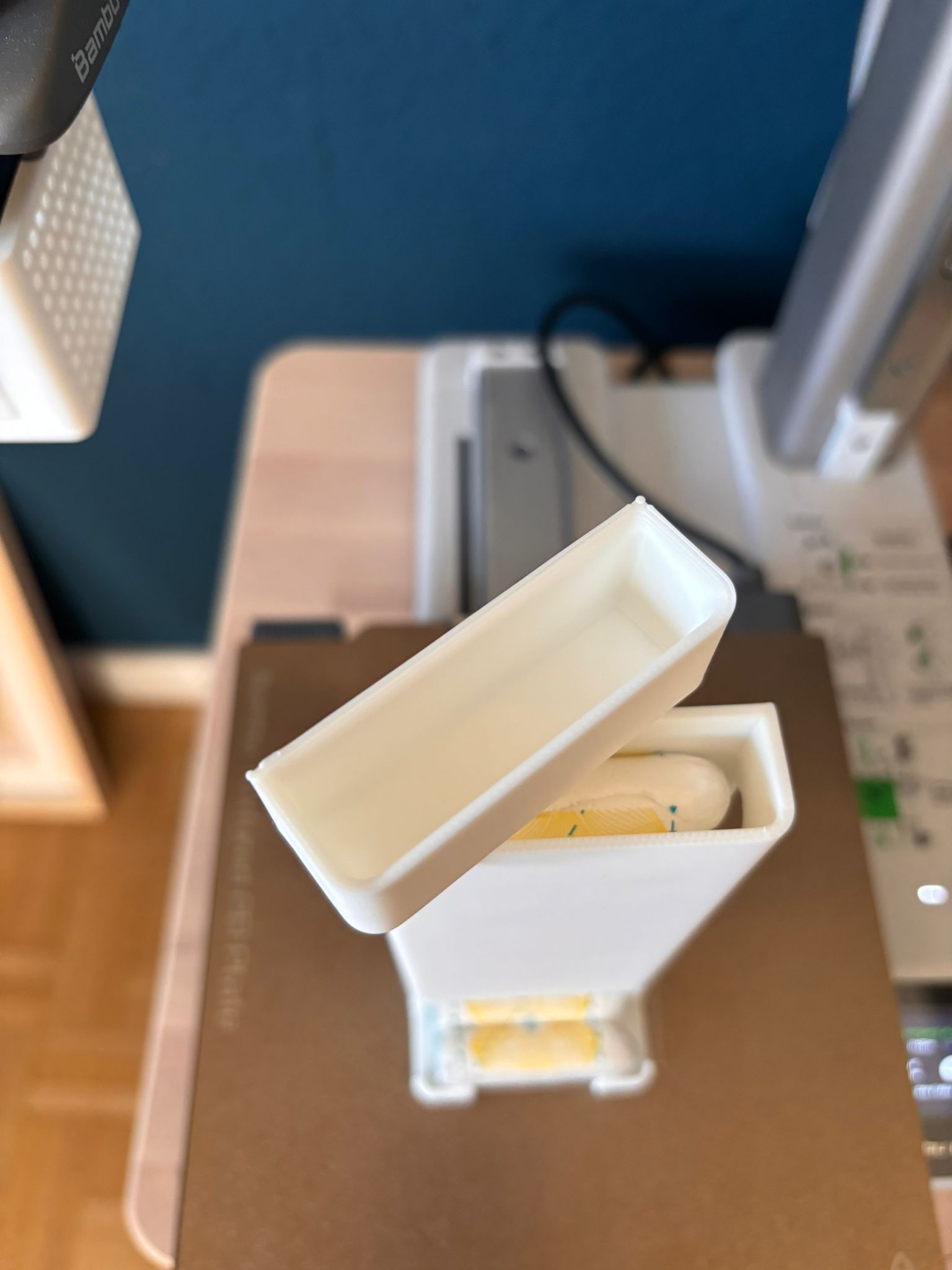 Tampon Dispenser by Frogbert Download free STL model