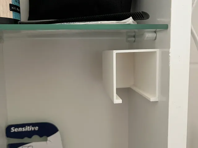 Nose Spray Hanger 2x
