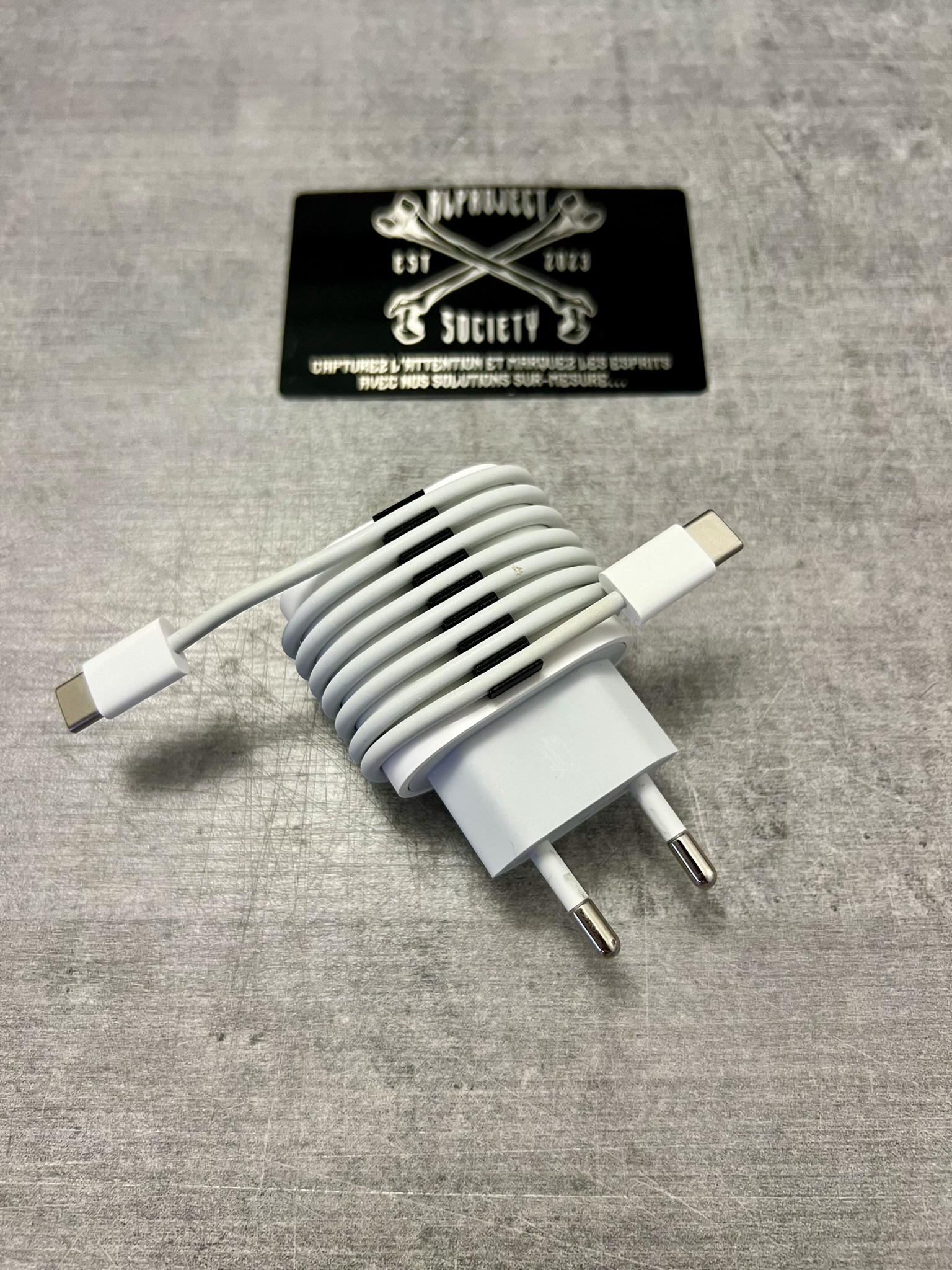 Cable wrap iphone ipad — thumbnail 2