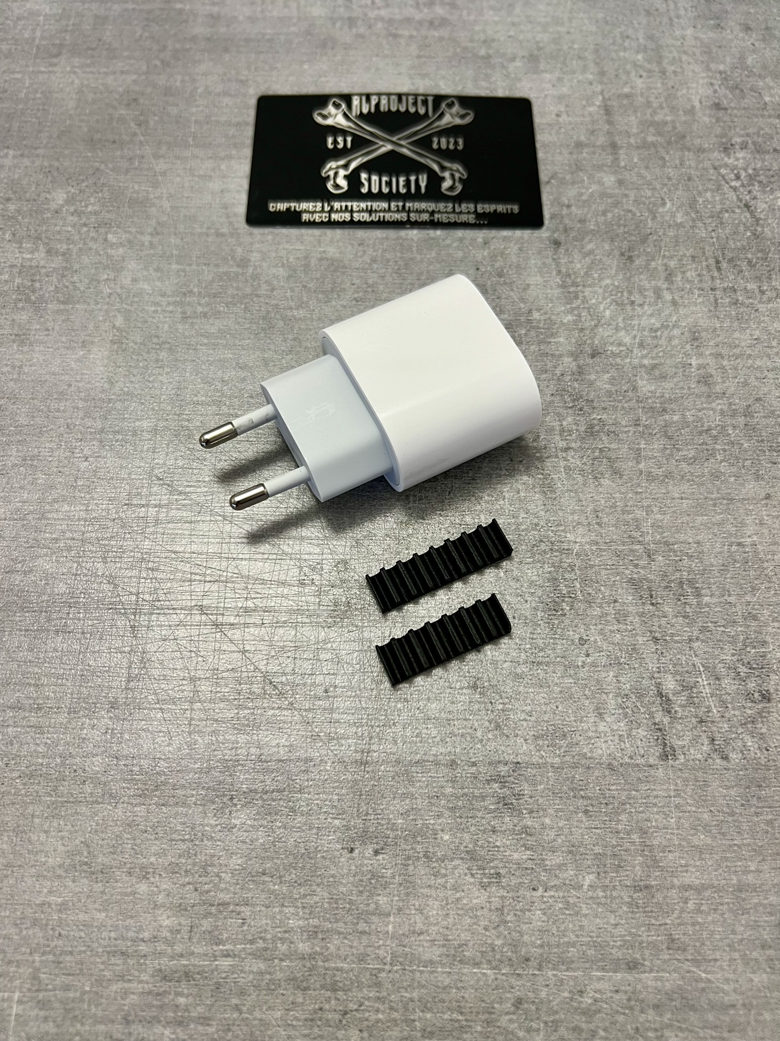 Cable wrap iphone ipad — thumbnail 4