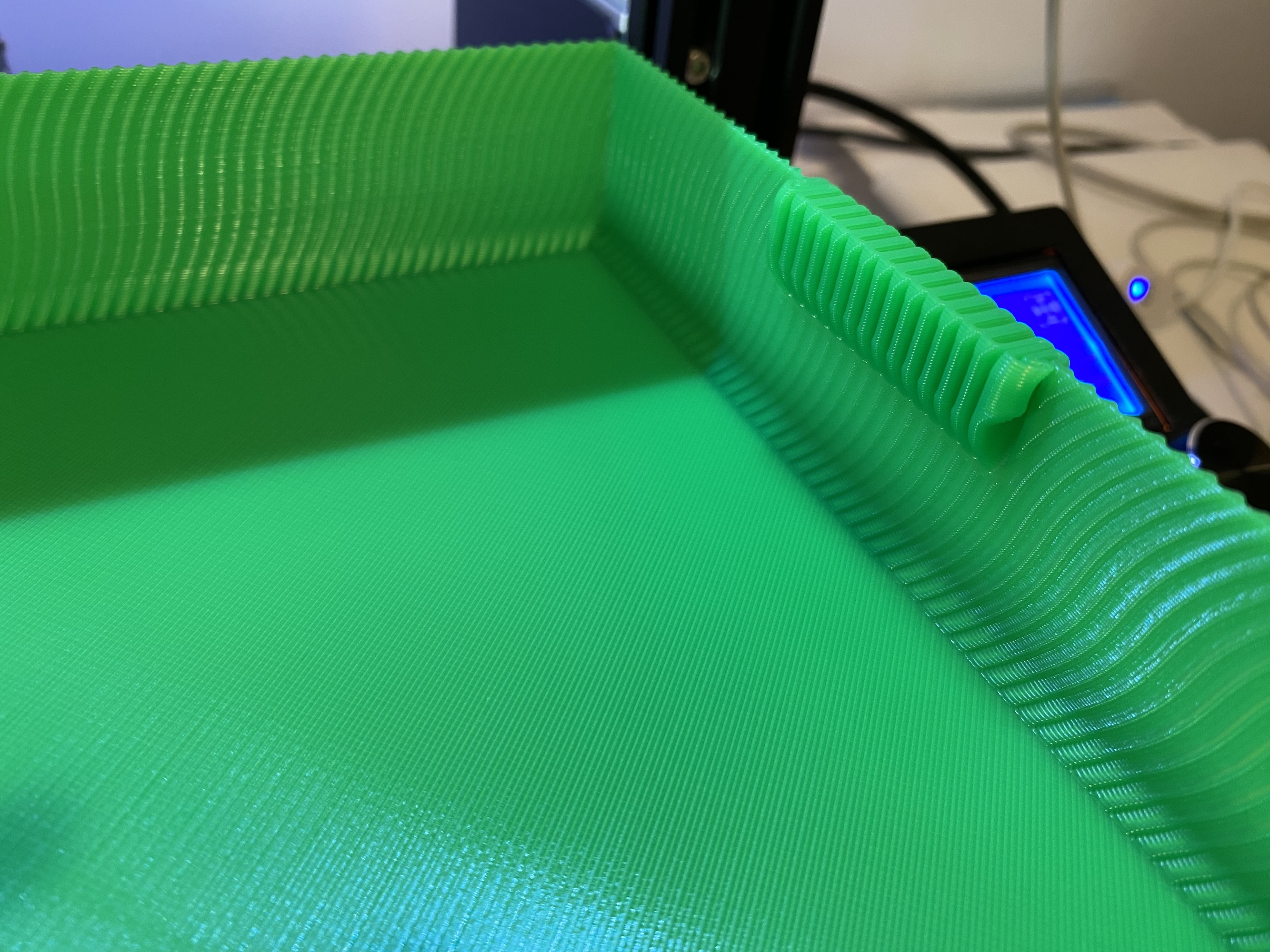 Vase Mode Tray with Handles (0.8mm nozzle) by lytta Download free STL