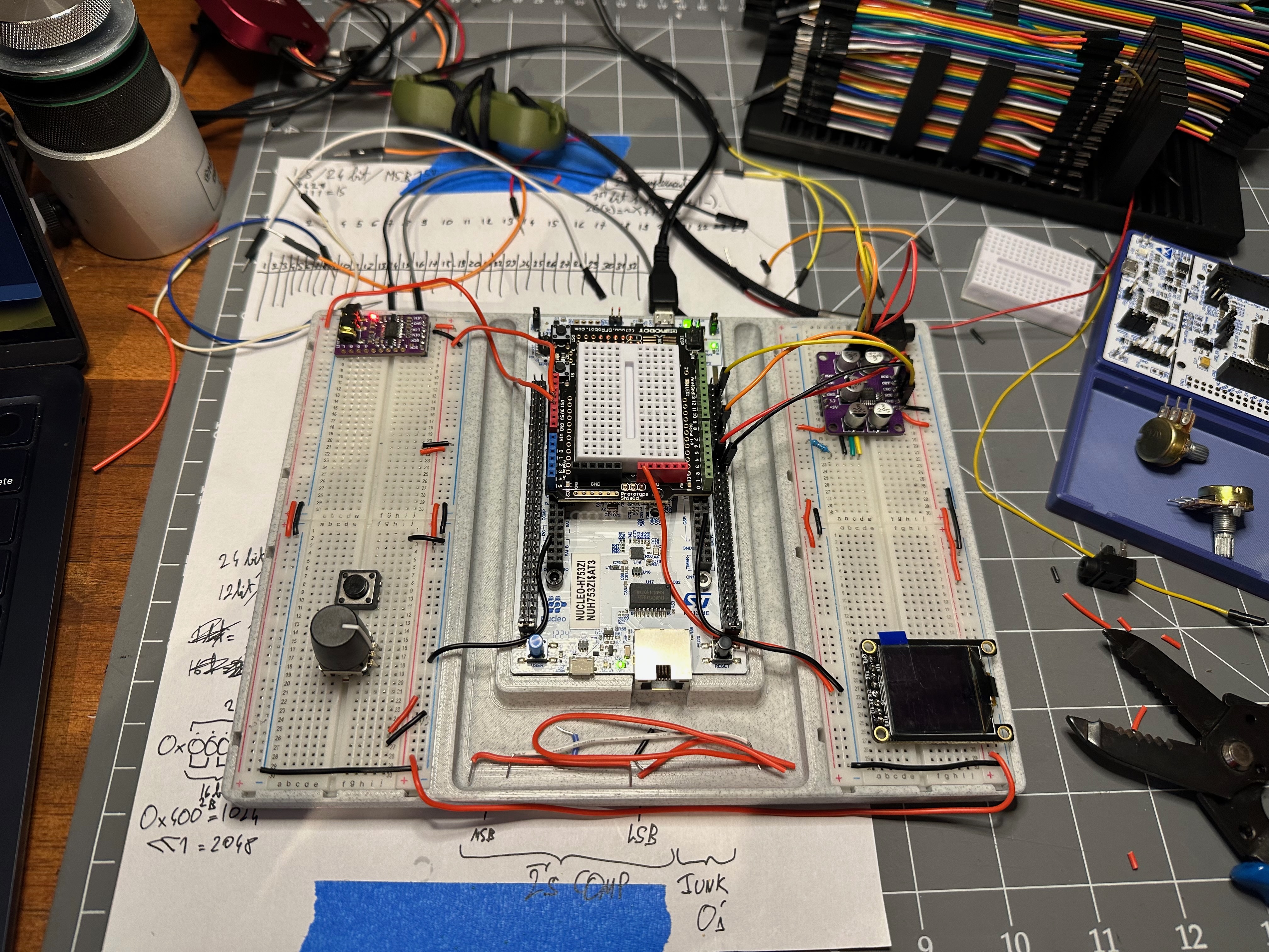 STM32 Nucleo 144 Breadboard Station