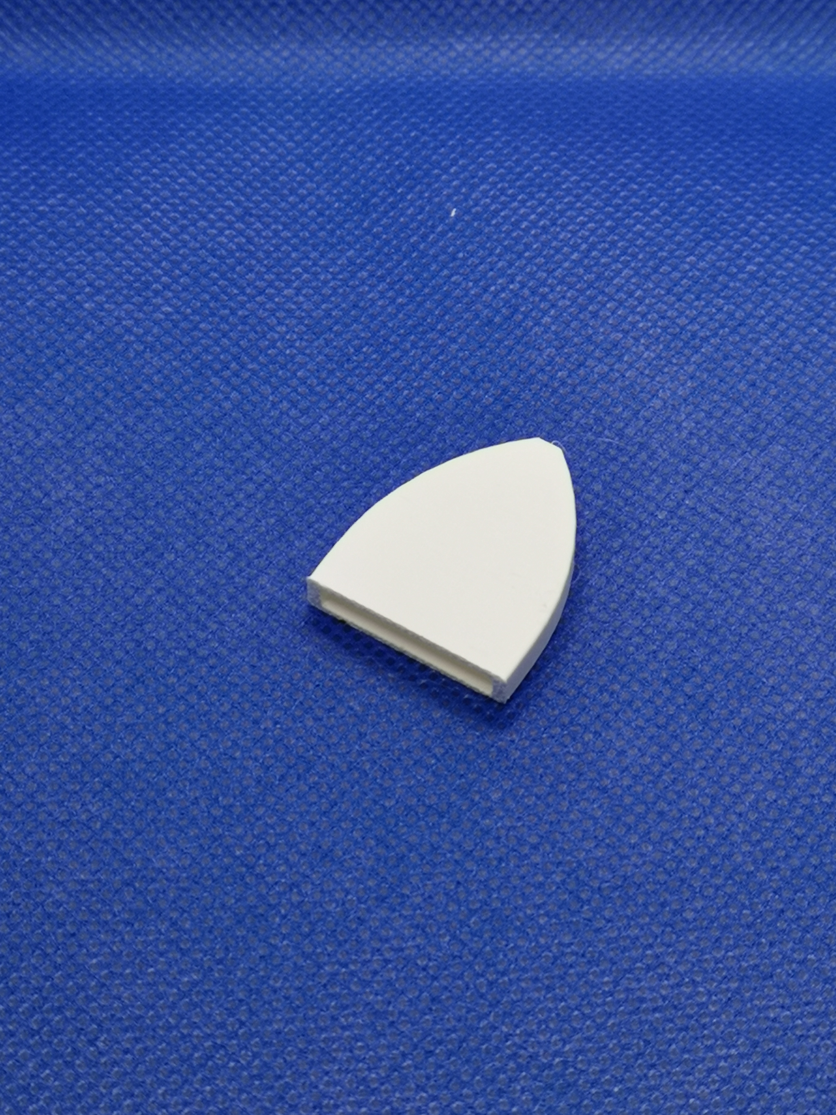 Miniatura 3 do modelo 3D Locking Caliper Cap (10cm)