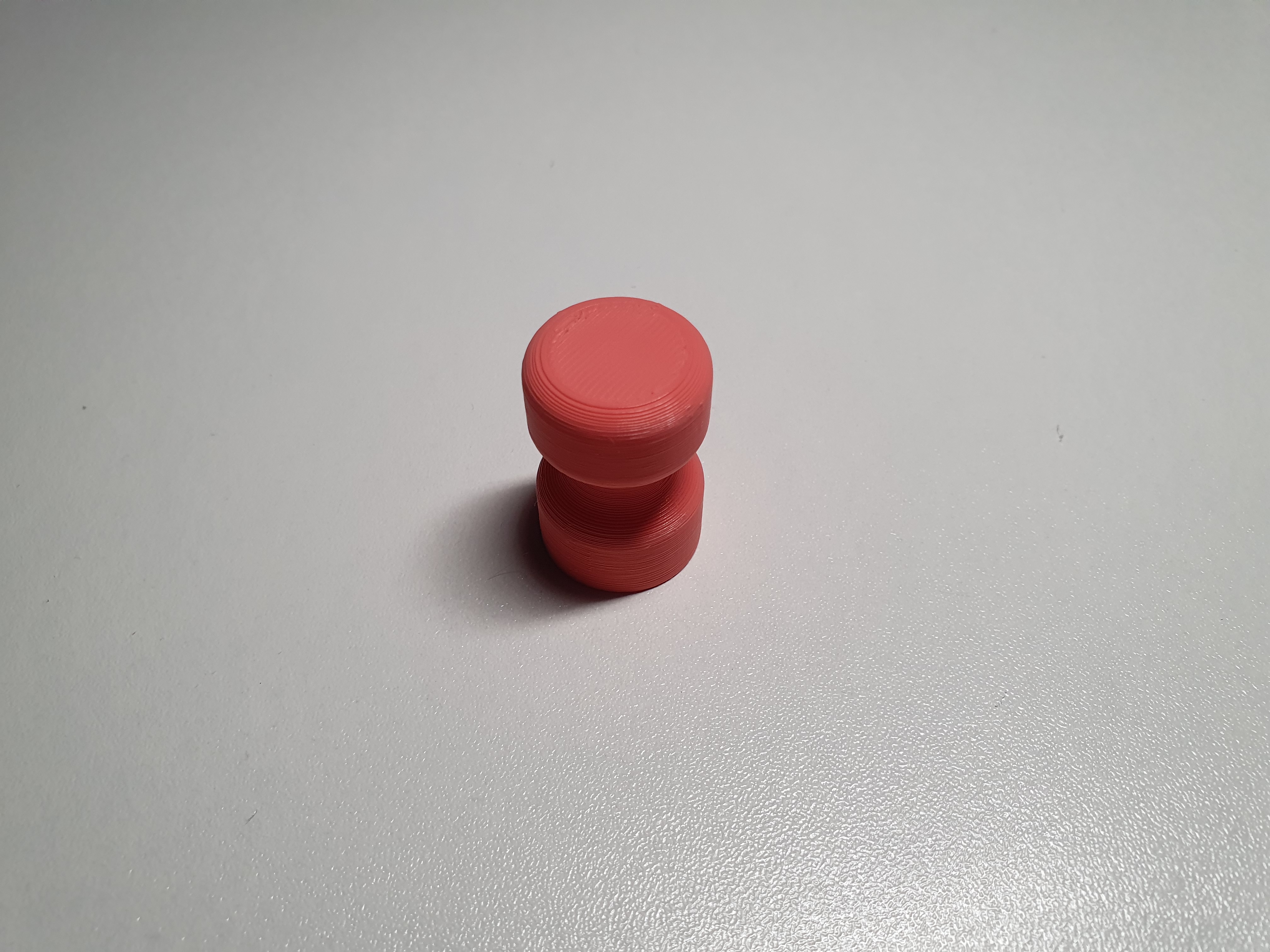 Úchytka k šuplíku (Drawer handle)