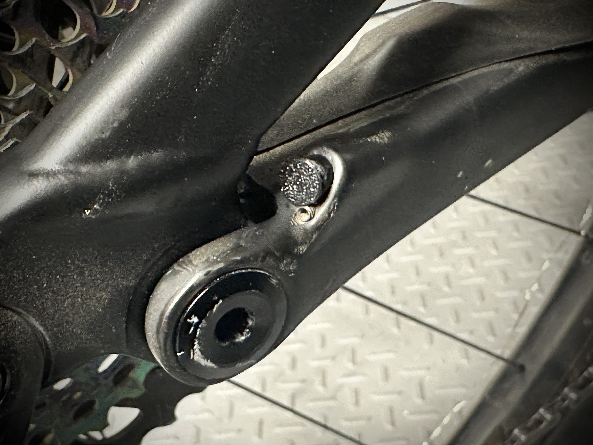 Bike Frame Plug for Empty Cable Port by vidision Download free STL