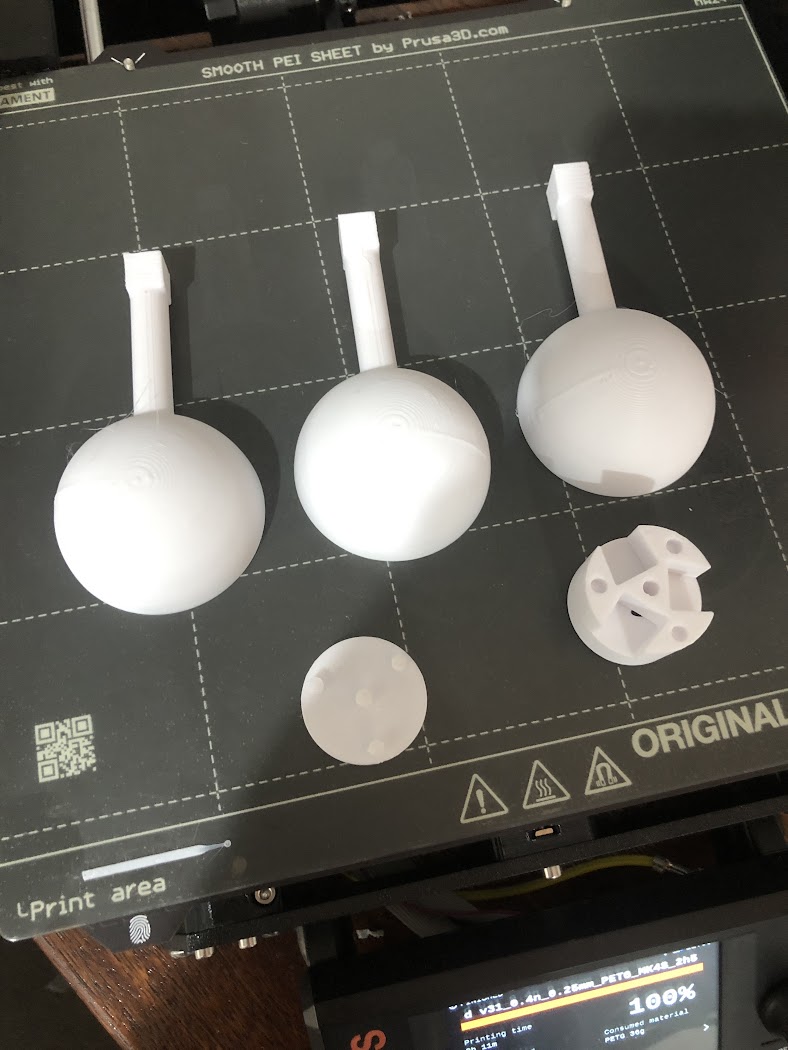 Miniatura 2 do modelo 3D Wind Anemometer cup, multi part