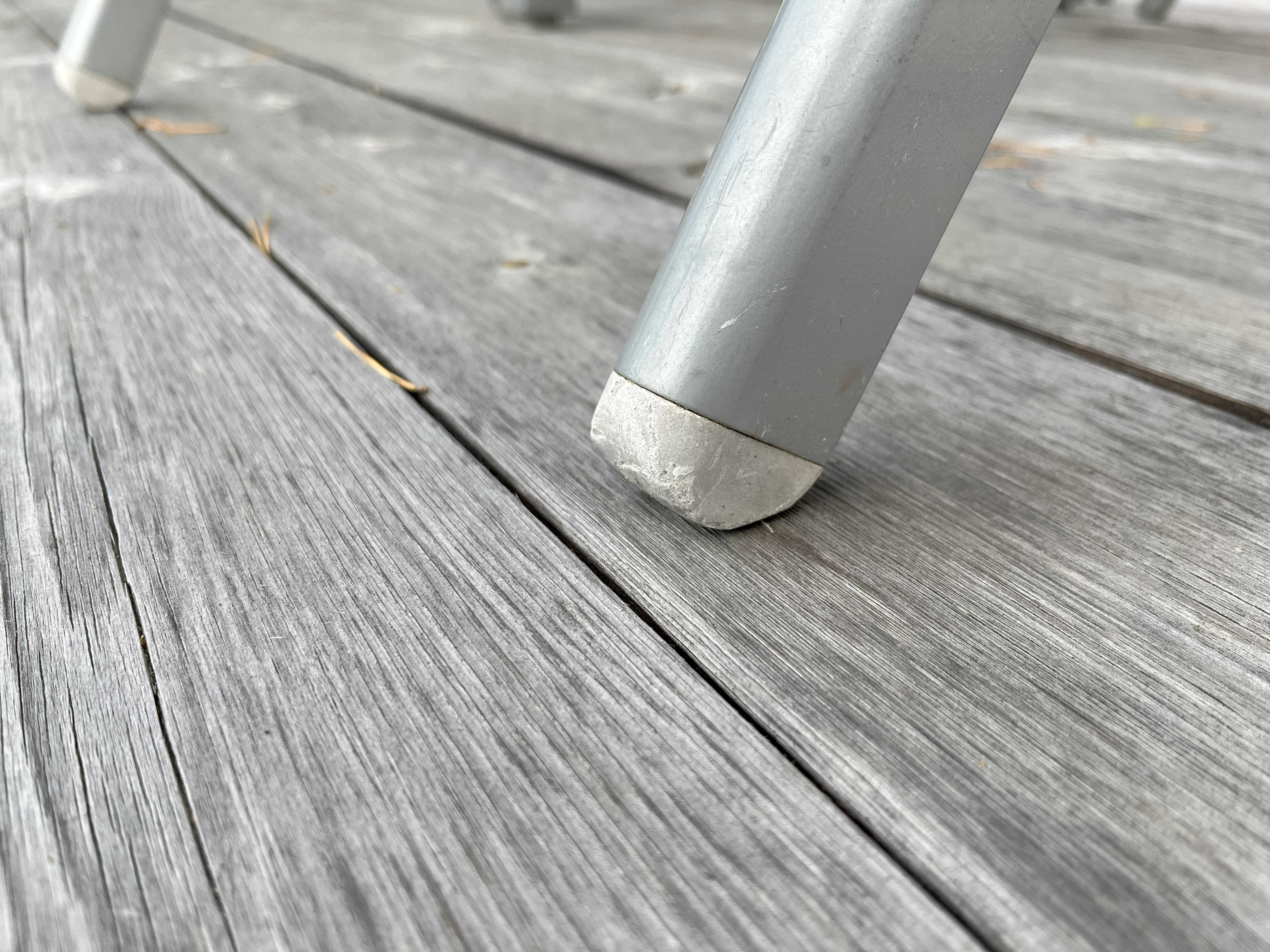 Hillerstorp feet