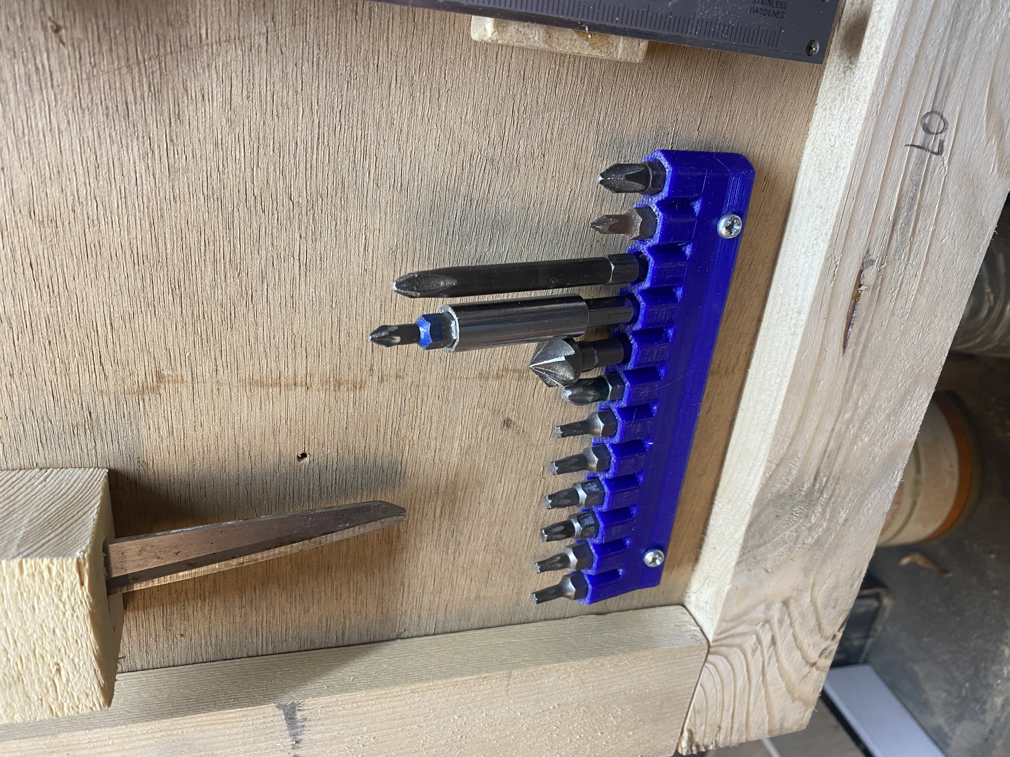 Screwdriver bit holder (10 in total)