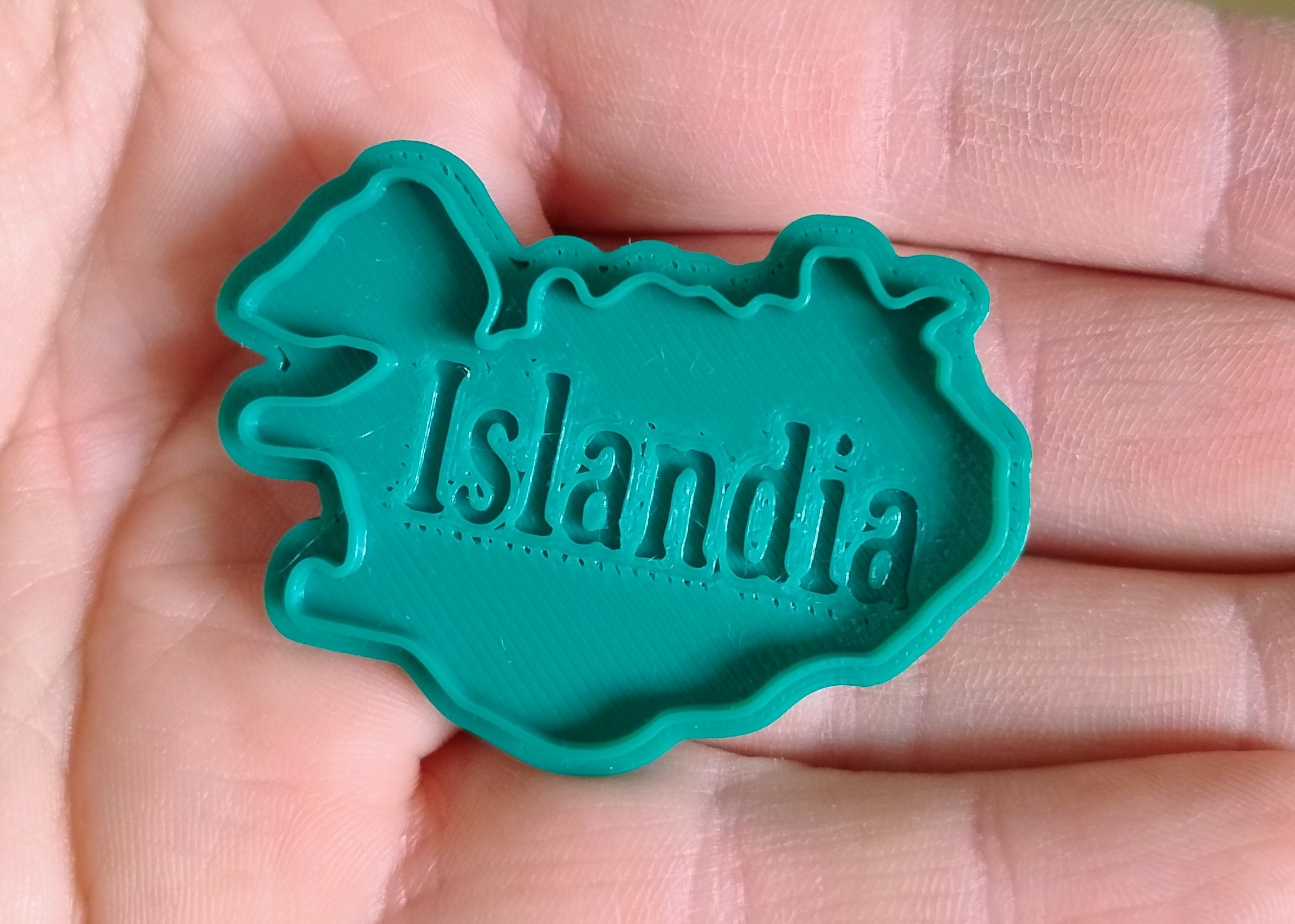 Iceland brooch. Broszka w kształcie Islandii