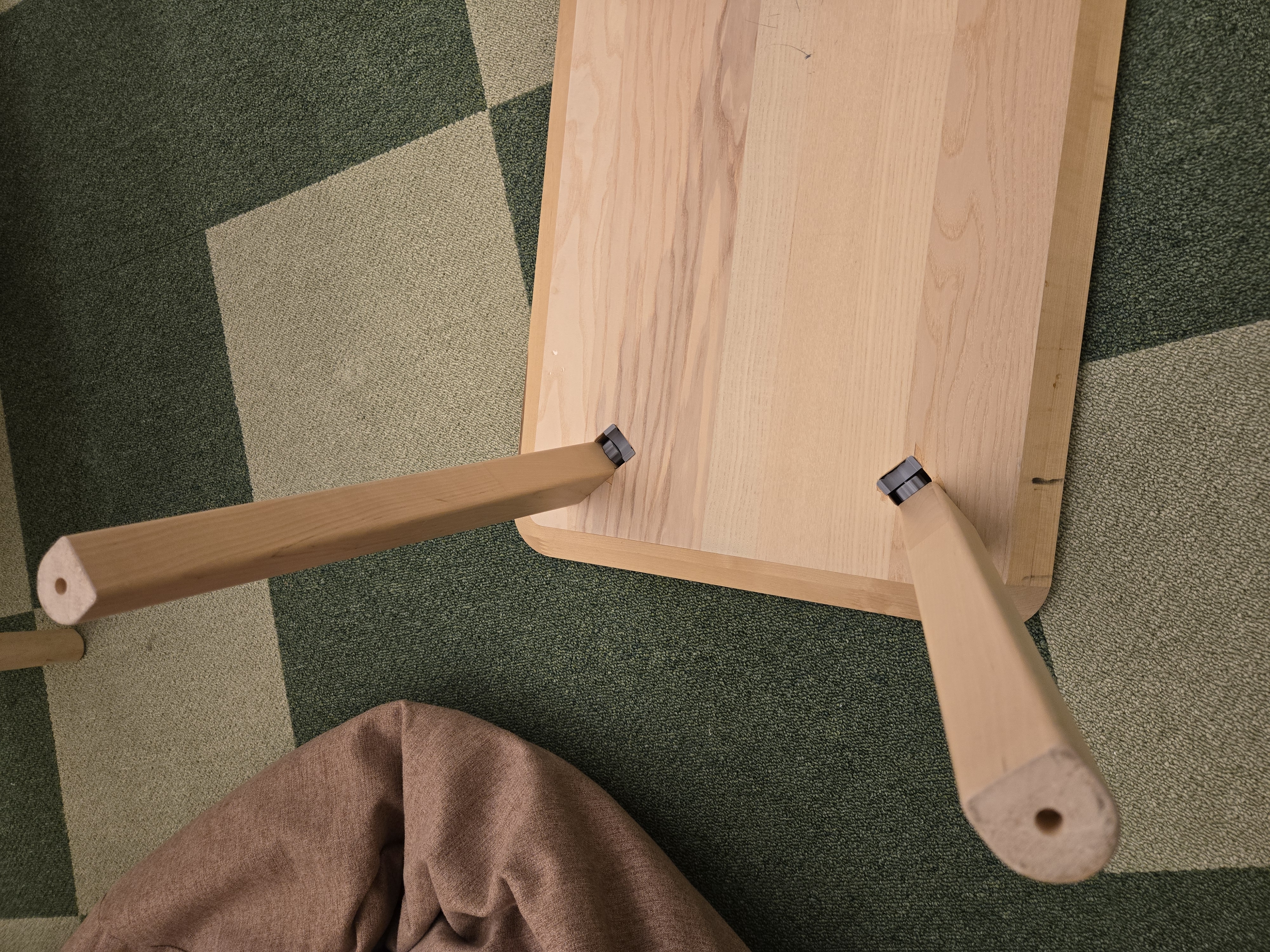 Miniatura 3 do modelo 3D IKEA Lisabo table leg support components