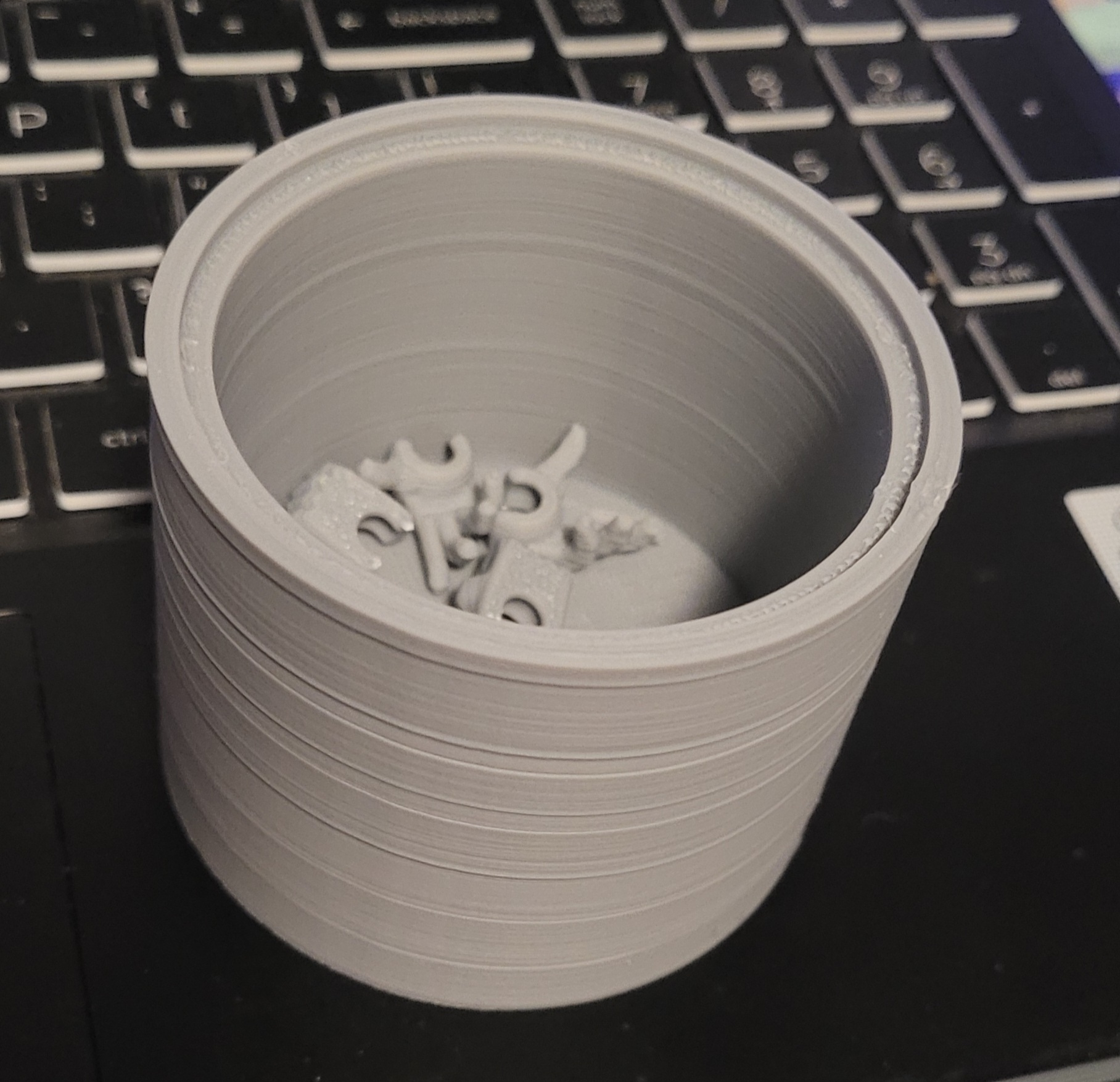 Dummy13 cup storage — thumbnail 2