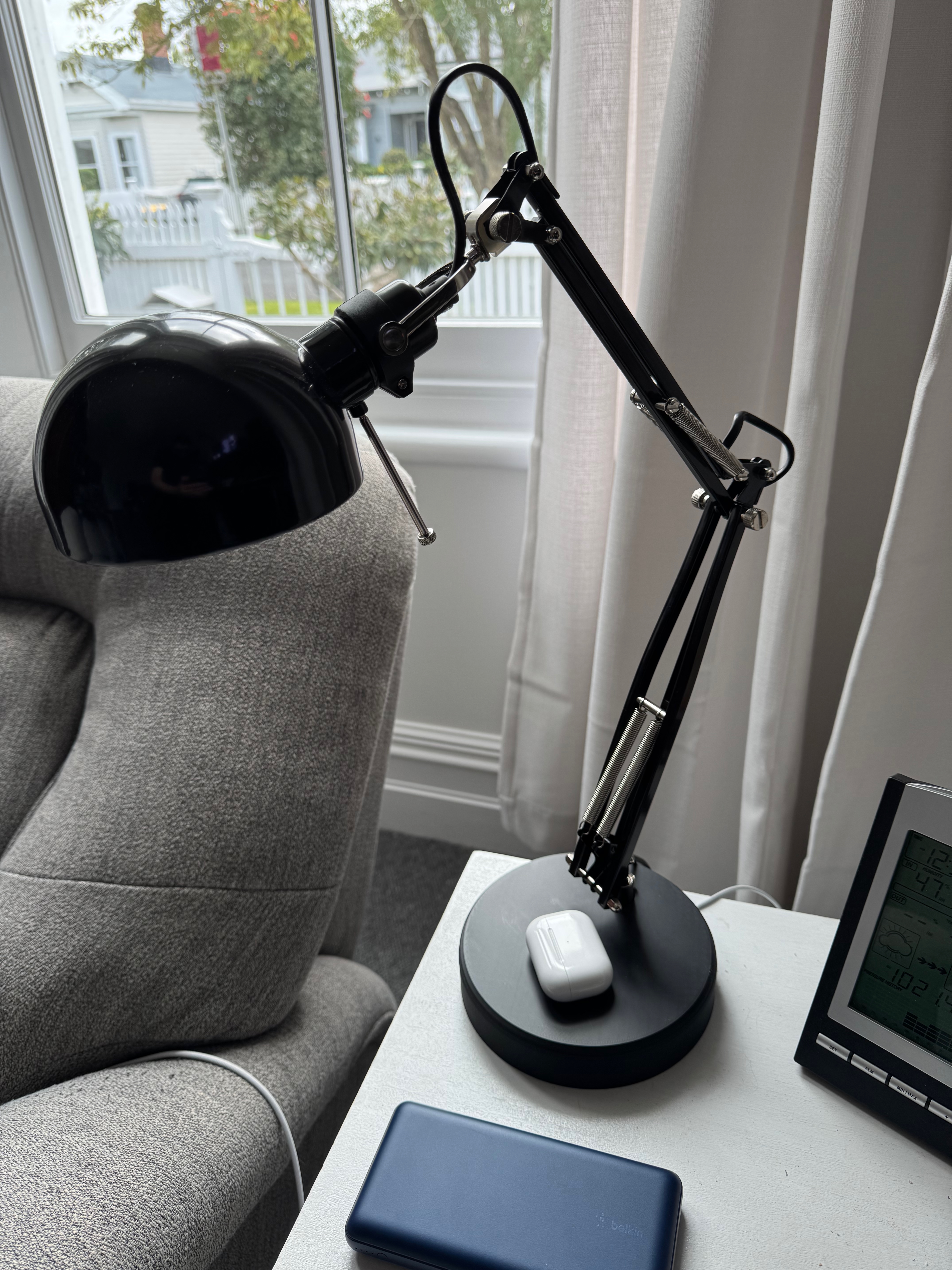 IKEA Forsa Lamp Magsafe charger base