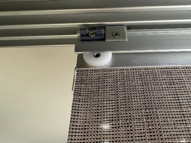 Kresta Panel Blinds Catch