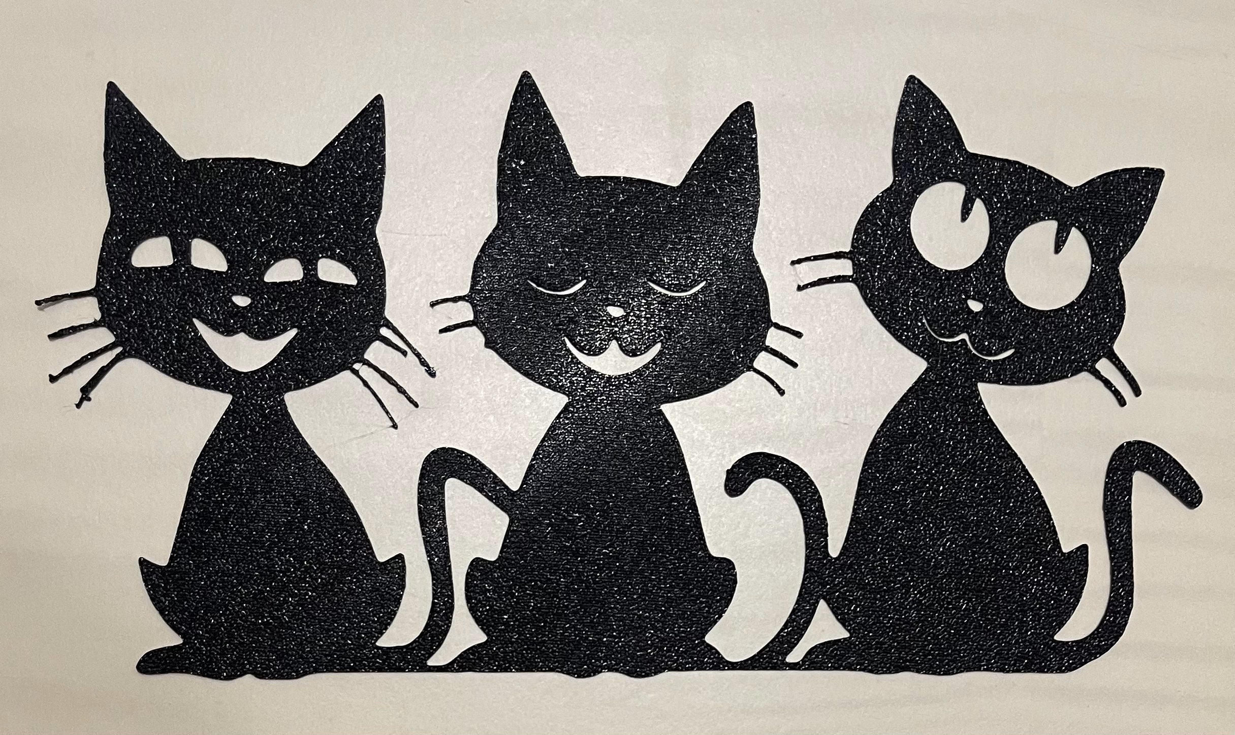 Wall art - 3 happy cats