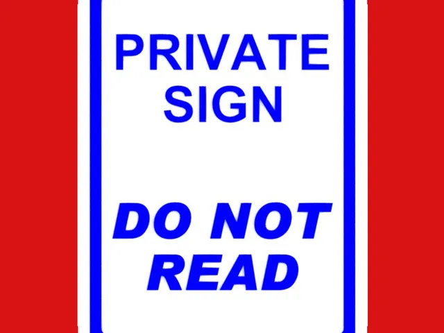 PRIVATE SIGN - DO NOT READ, sign