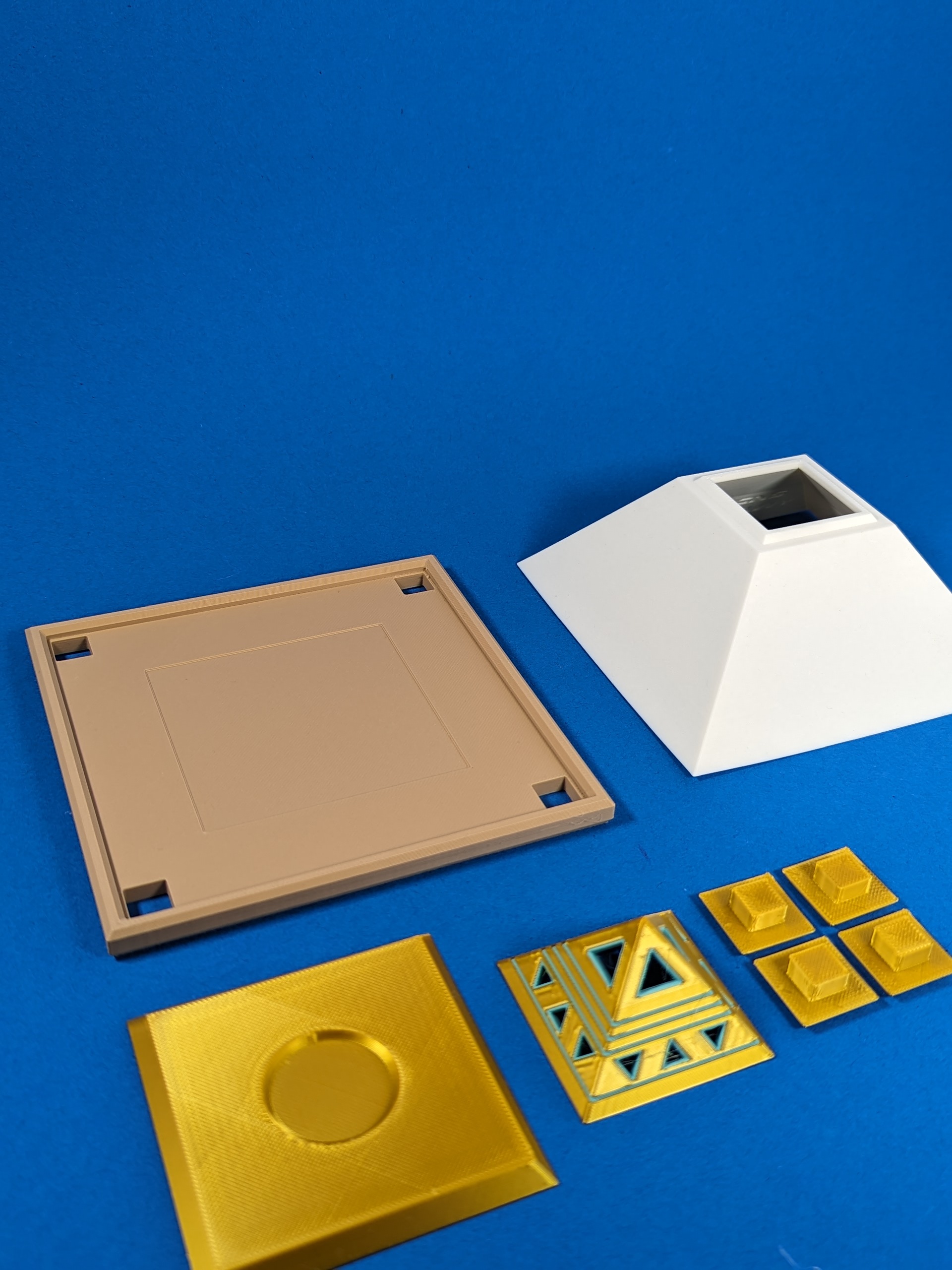 Pyramid Incense Box by Mo Download free STL model