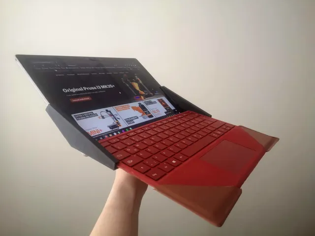 Surface pro holder (stand without back side opened)