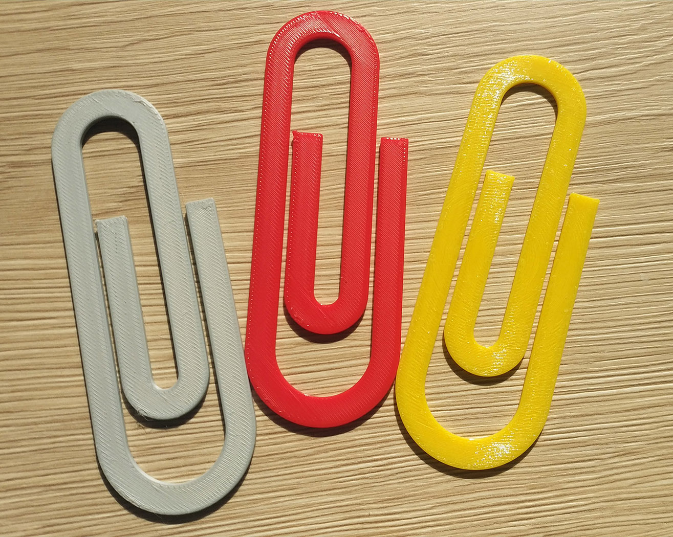 Miniatura 2 do modelo 3D MAXI paper clip