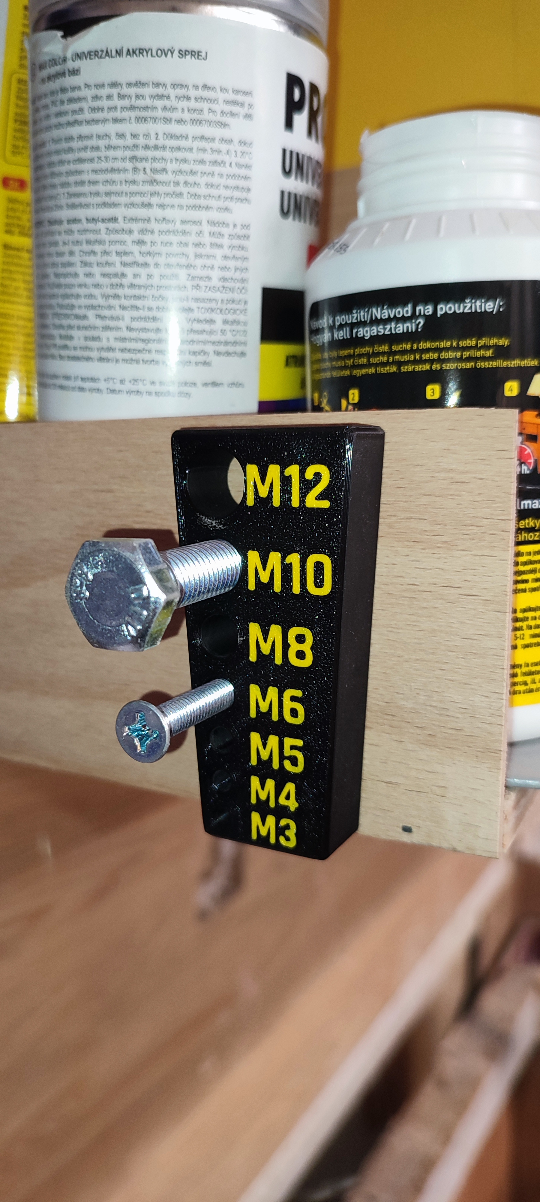 Bolt diameter test / metric thread gauge
