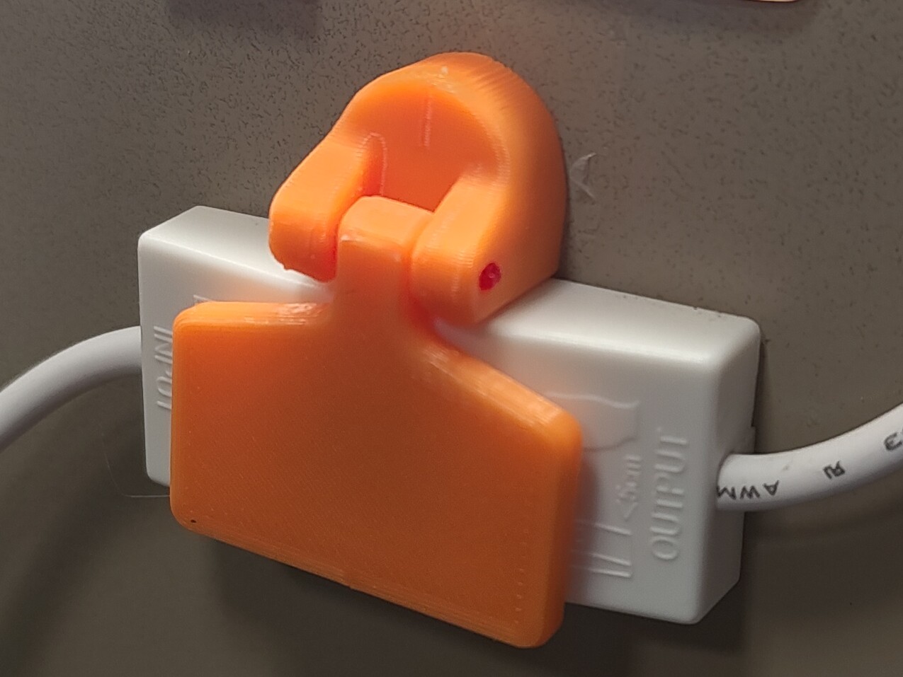 Magnetic Flip Flap