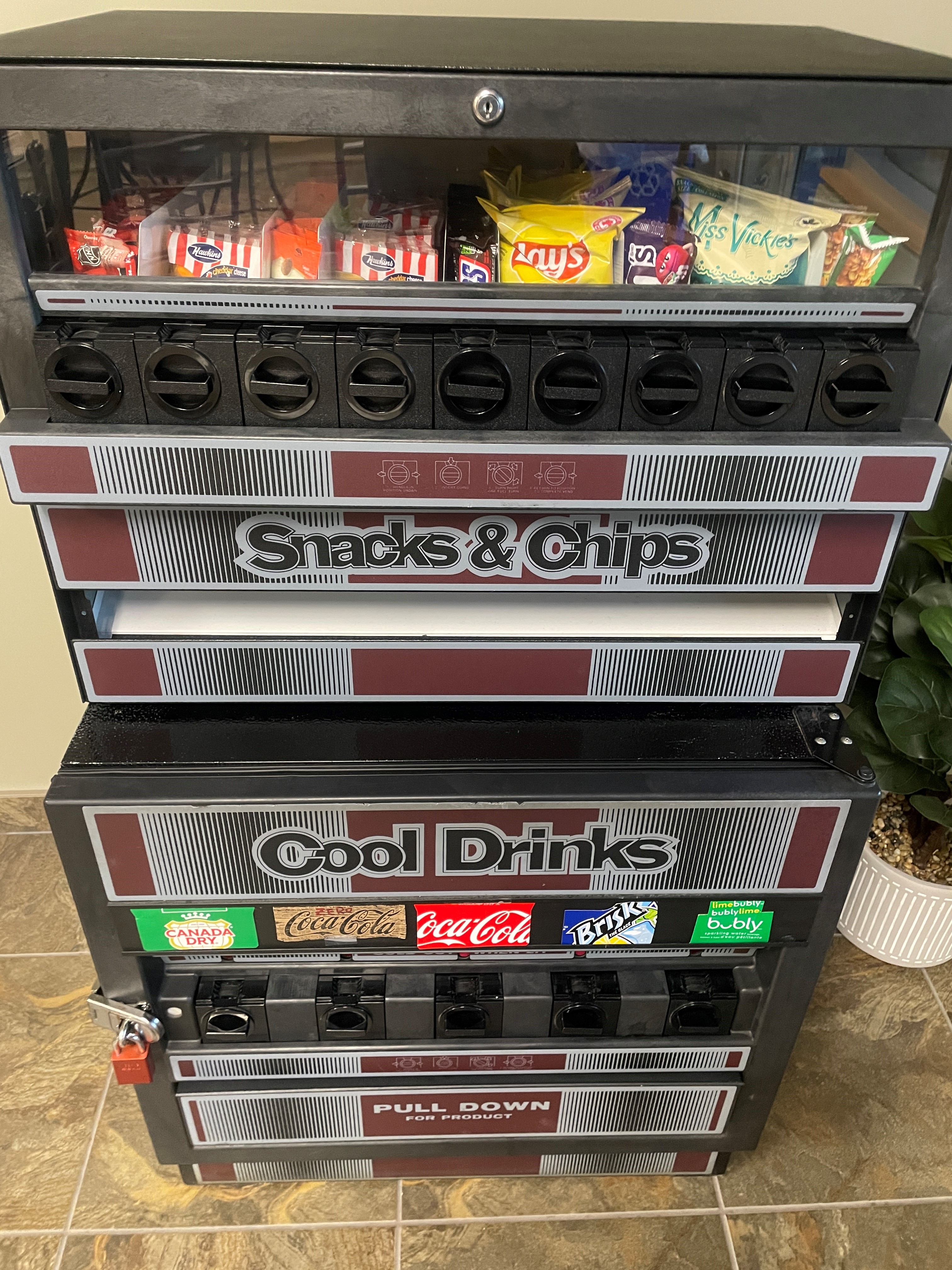 Edina - Snack King - Antares Vending $1 (Loonie) $2 (Toonie) Coin Detection Discs