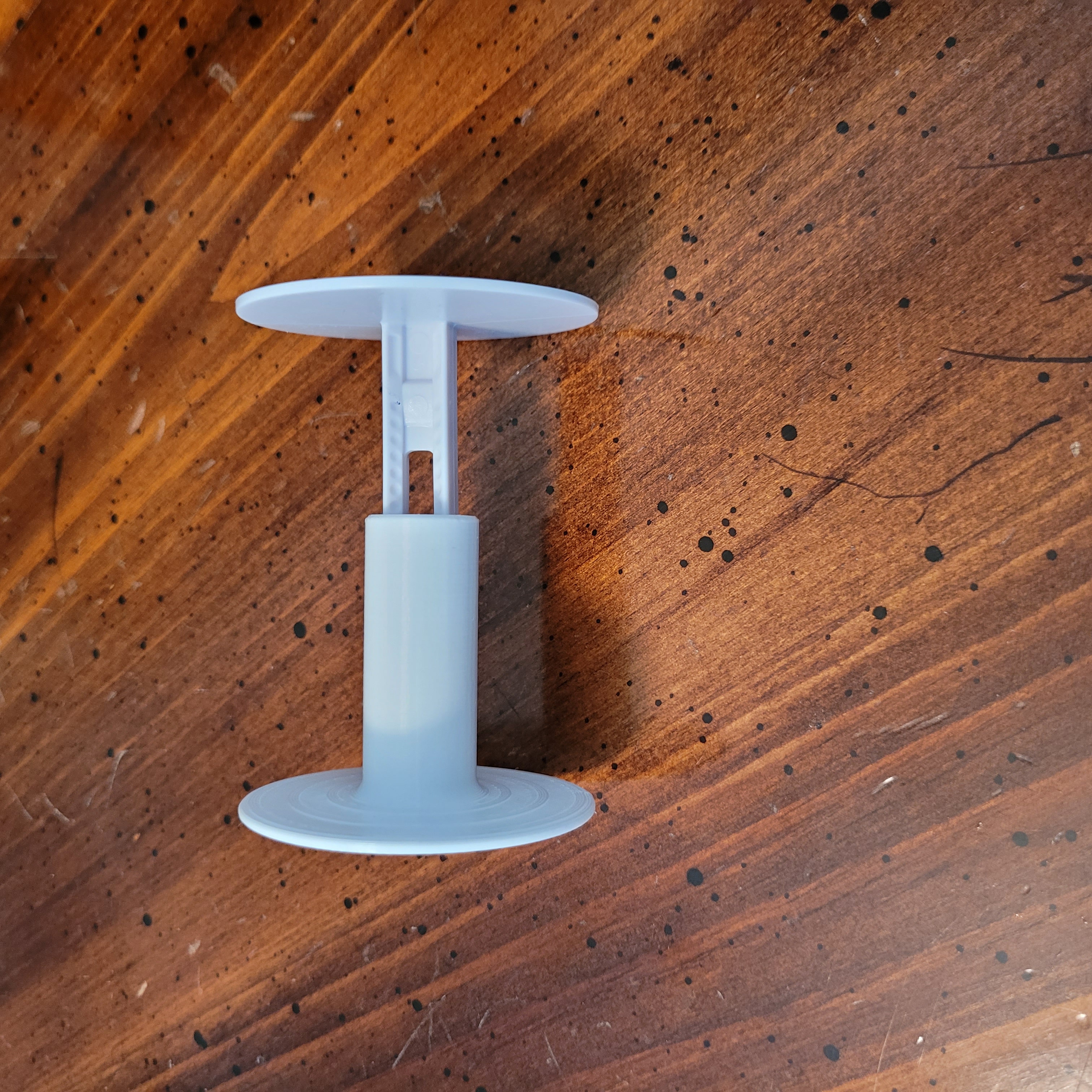 Garage Door Insulation Clip — thumbnail 6