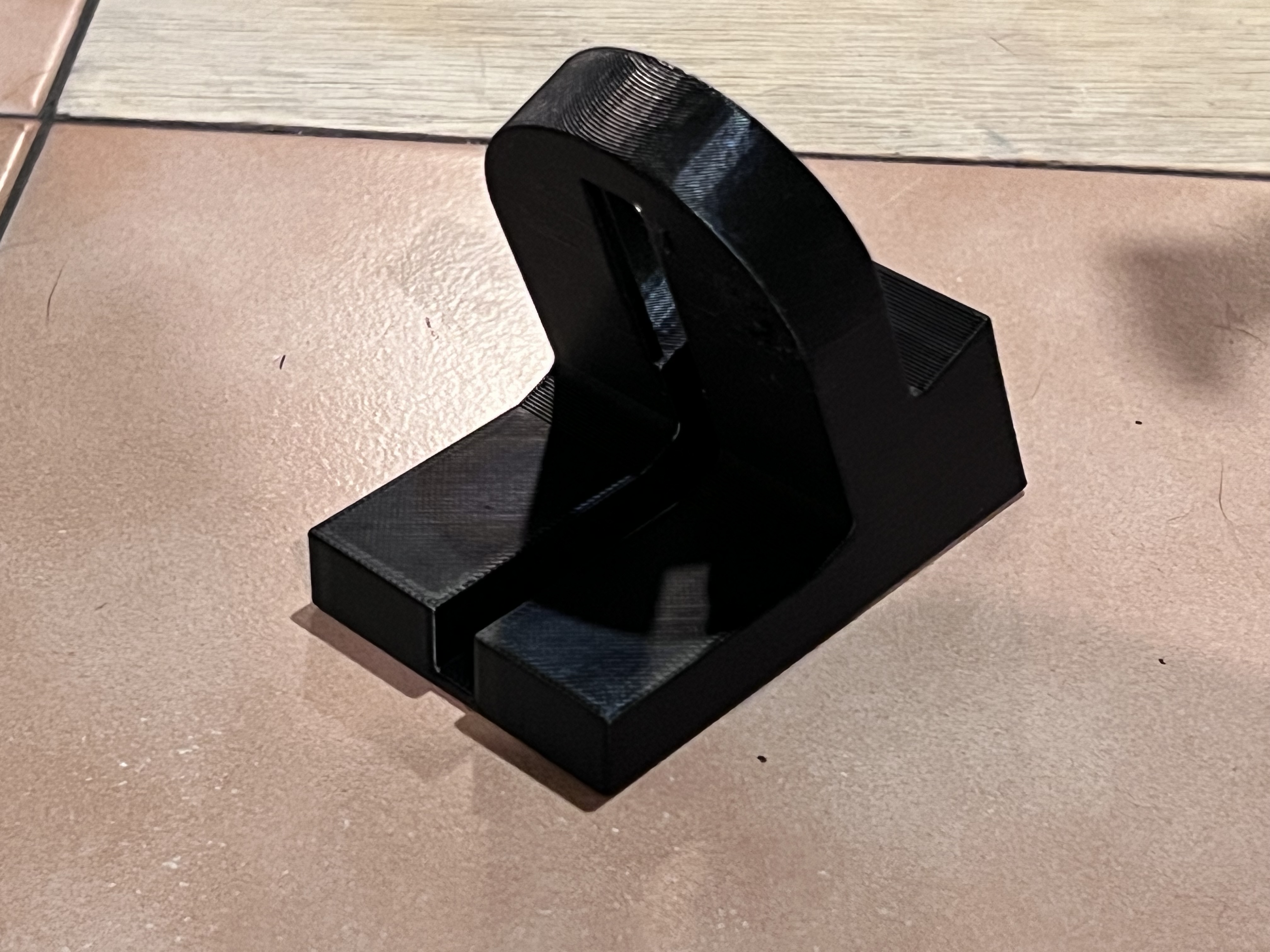 Insignia (Best Buy) Brand Apple Watch Series 6 Charger Stand by