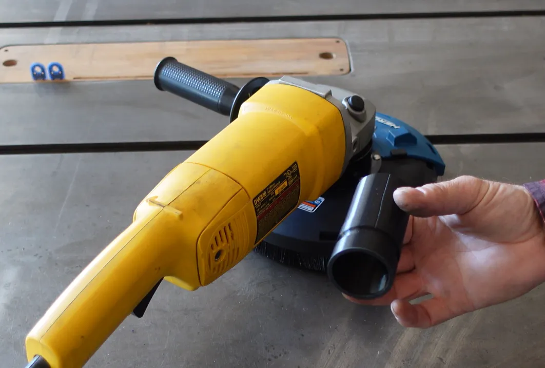 Airlock adapter for the Harbor Freight Hercules Dust Shroud by