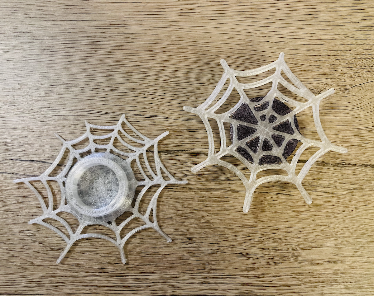Spiderweb Studs for Giant LEGO Wreath