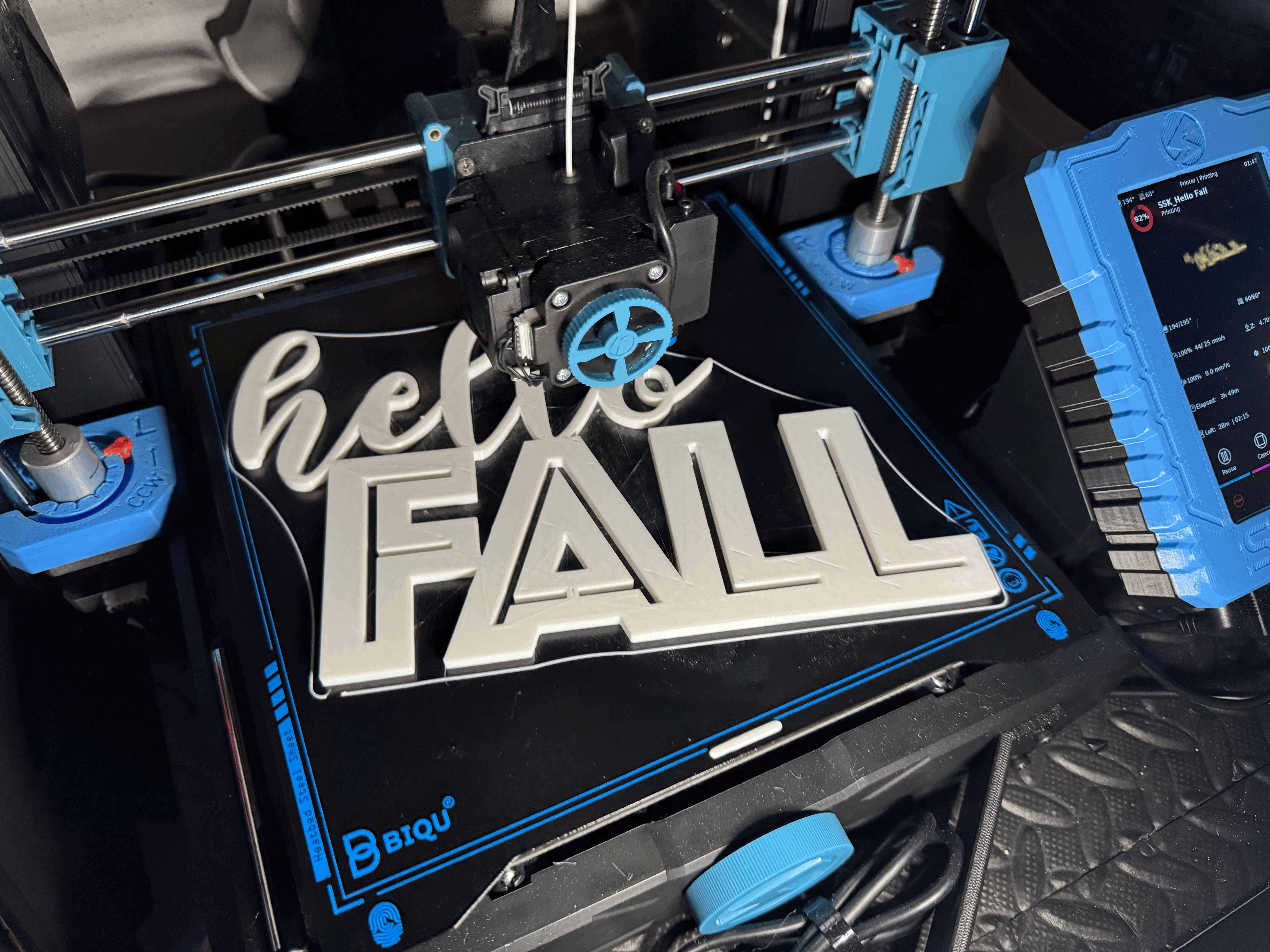 Hello Fall Sign — thumbnail 2