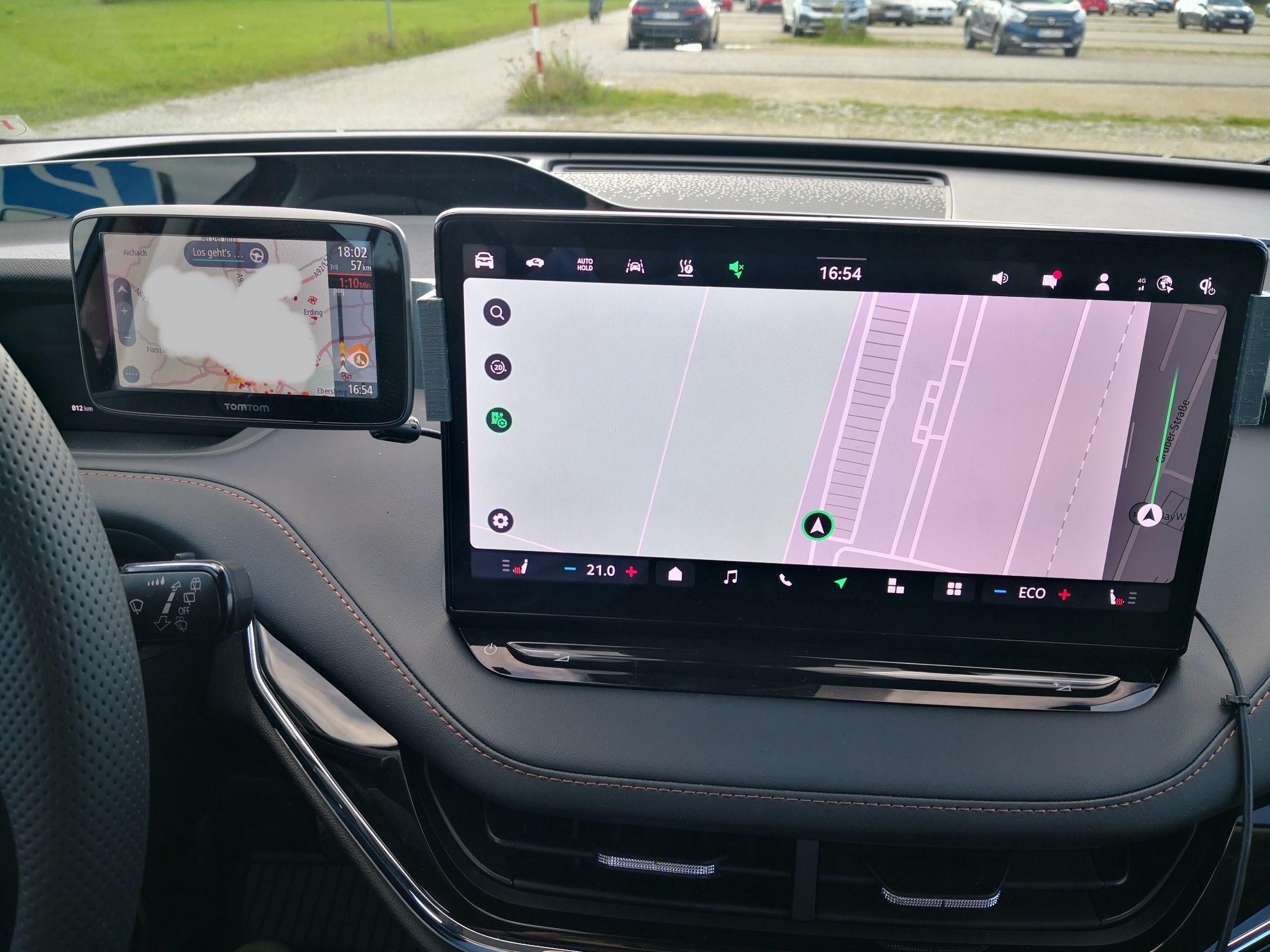 Skoda Enyaq Navi Halter