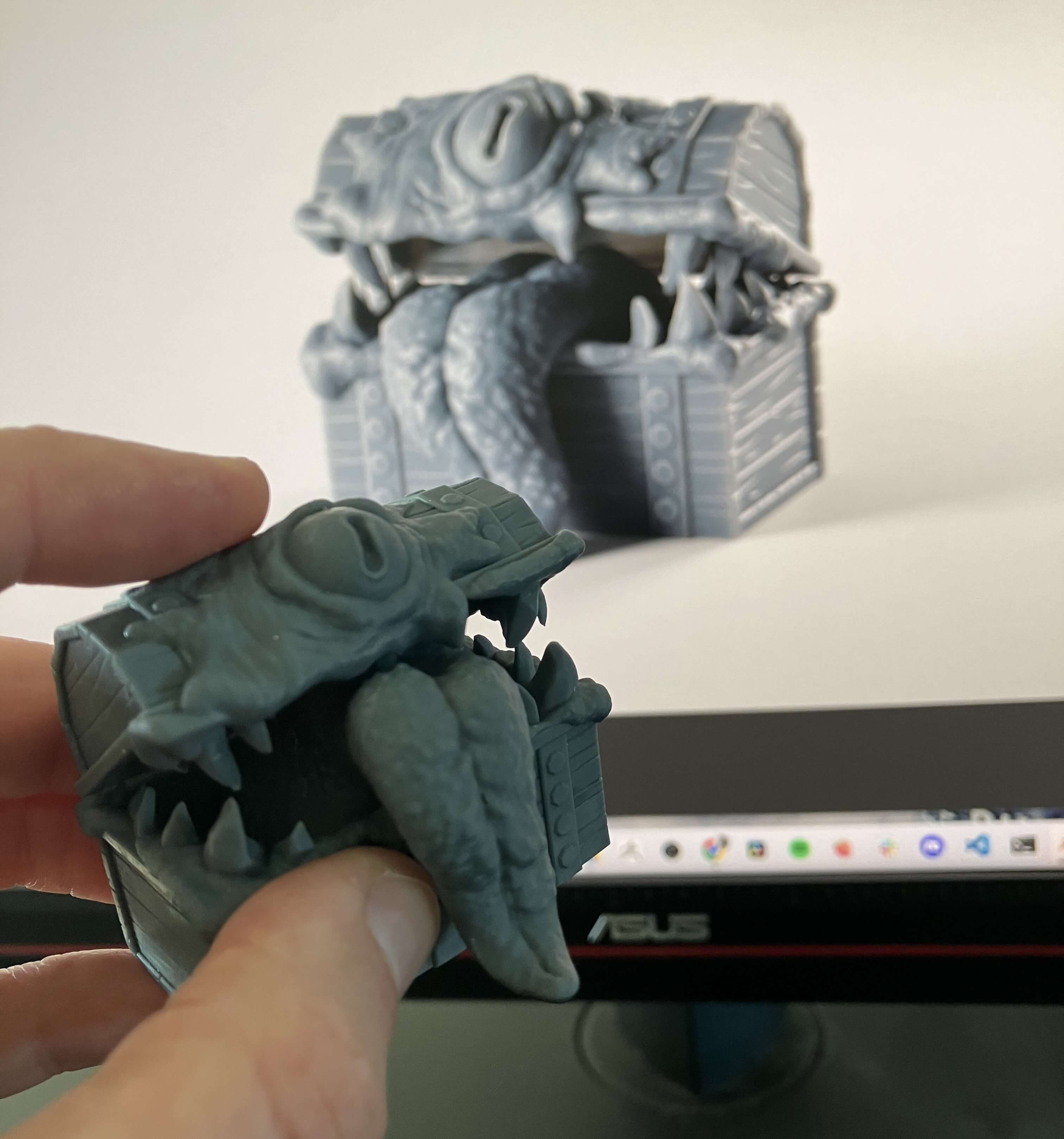 Mimic Chest — thumbnail 3