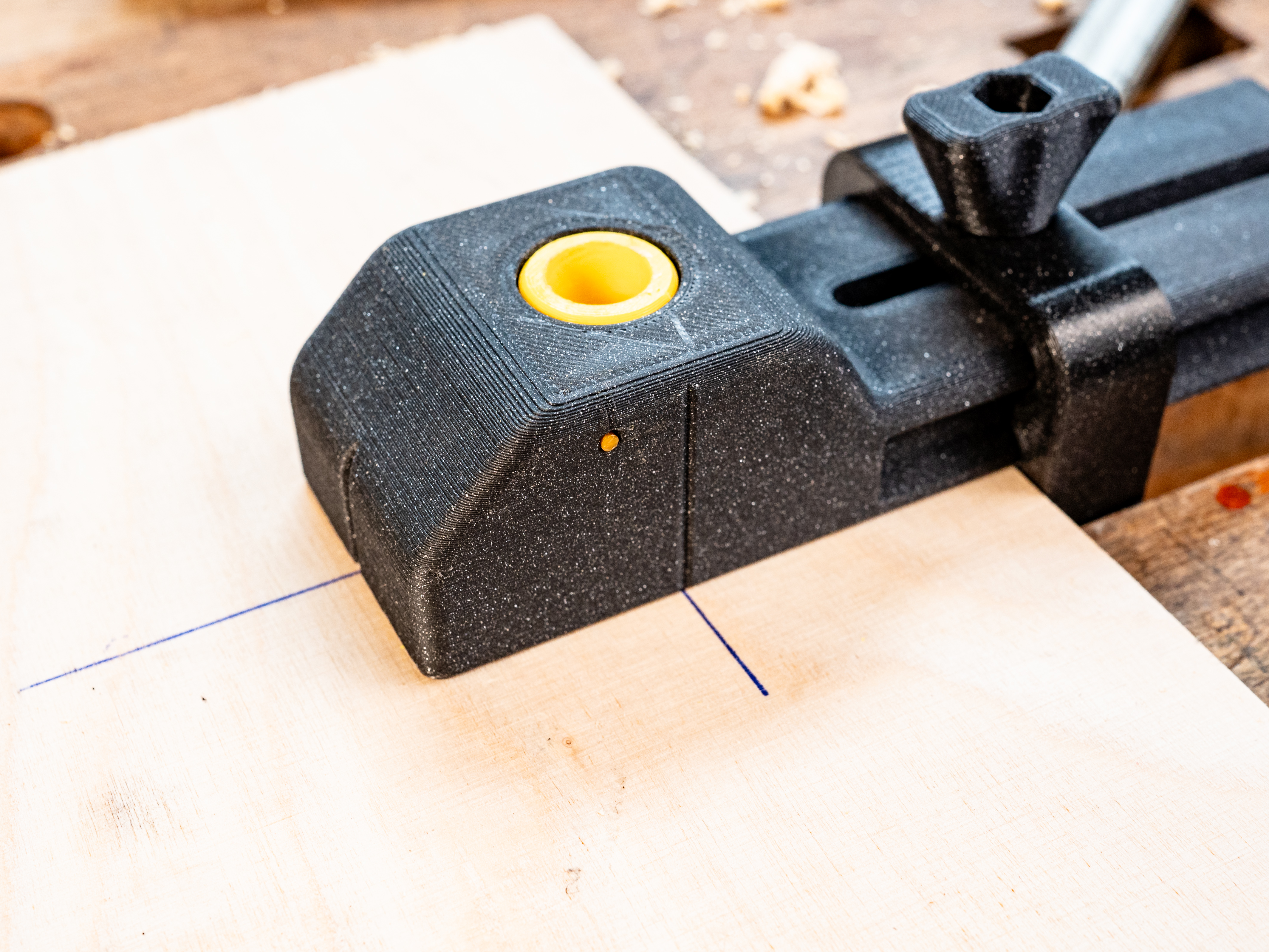 Adjustable Drill guide with stop and replaceable guide elements — thumbnail 7